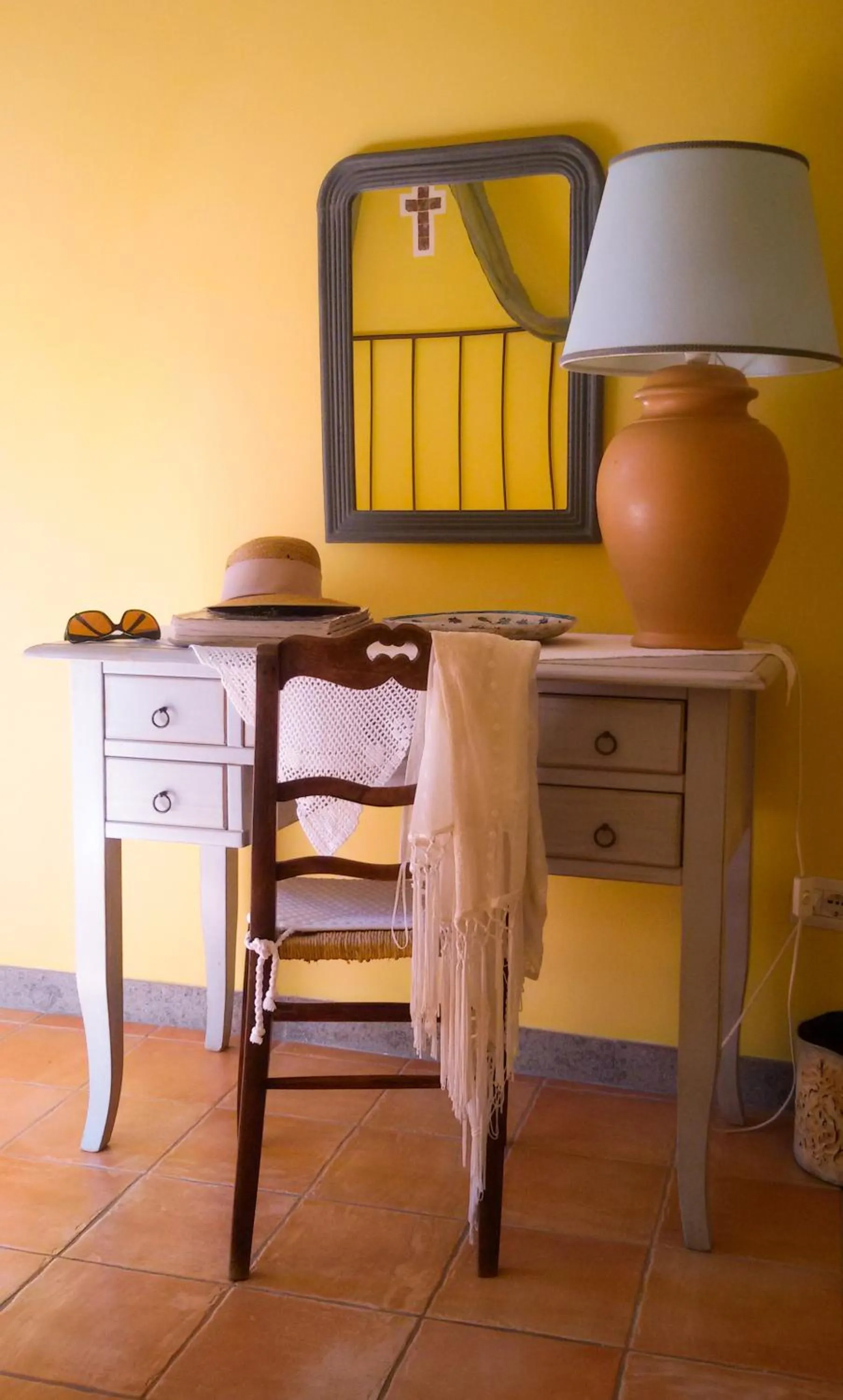 Bedroom in Marulivo Hotel