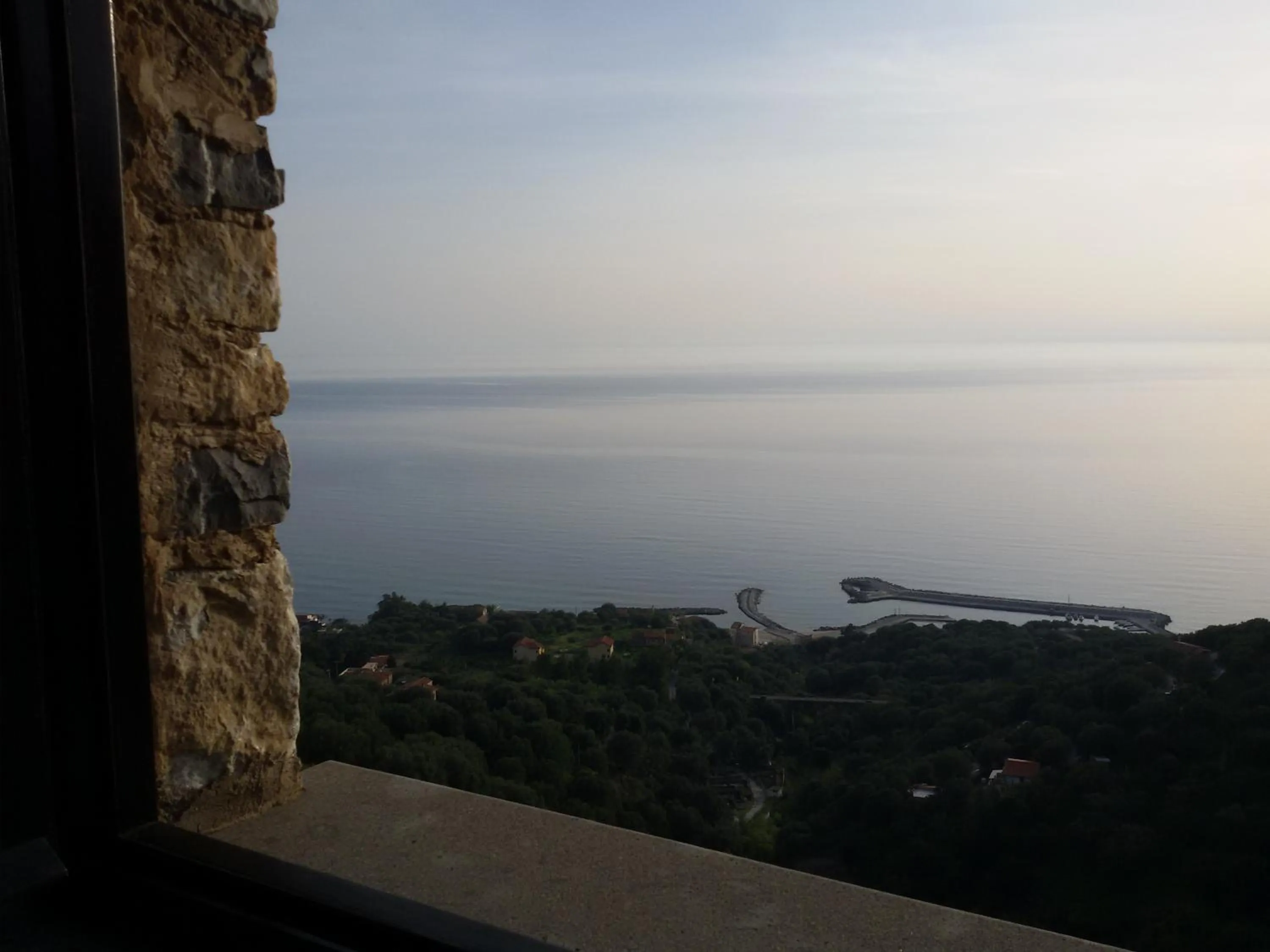 Bedroom in Marulivo Hotel