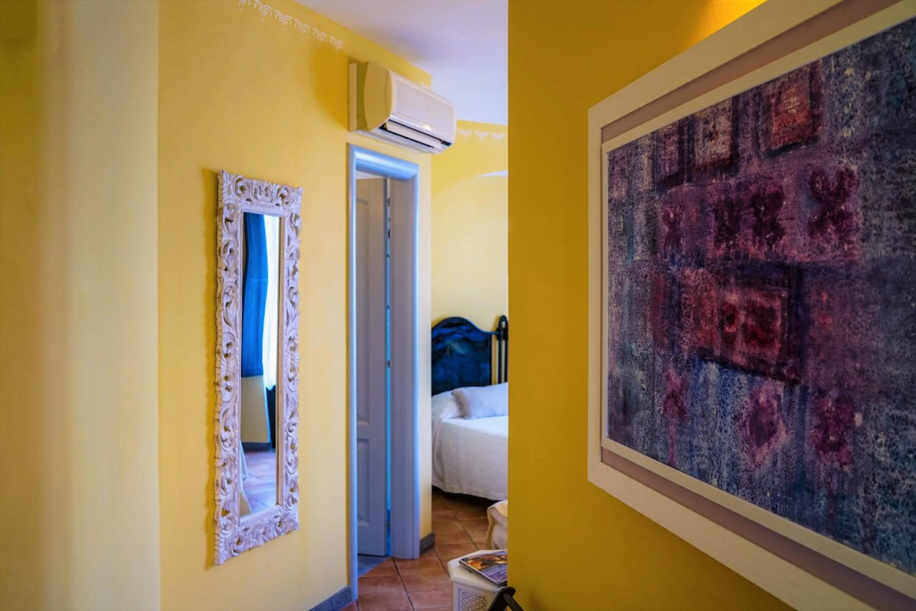 Photo of the whole room, Bed in Marulivo Hotel