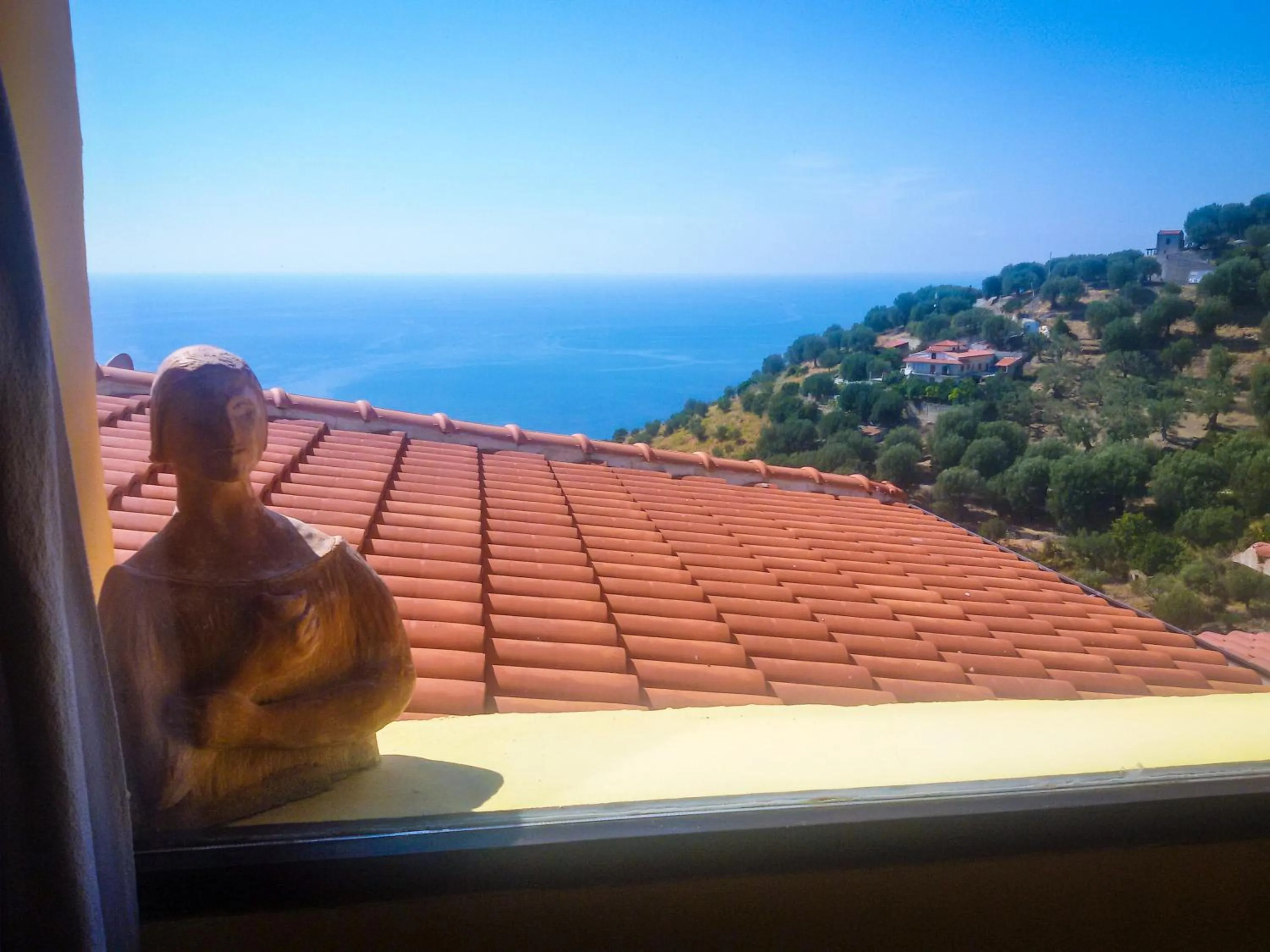 Sea view in Marulivo Hotel