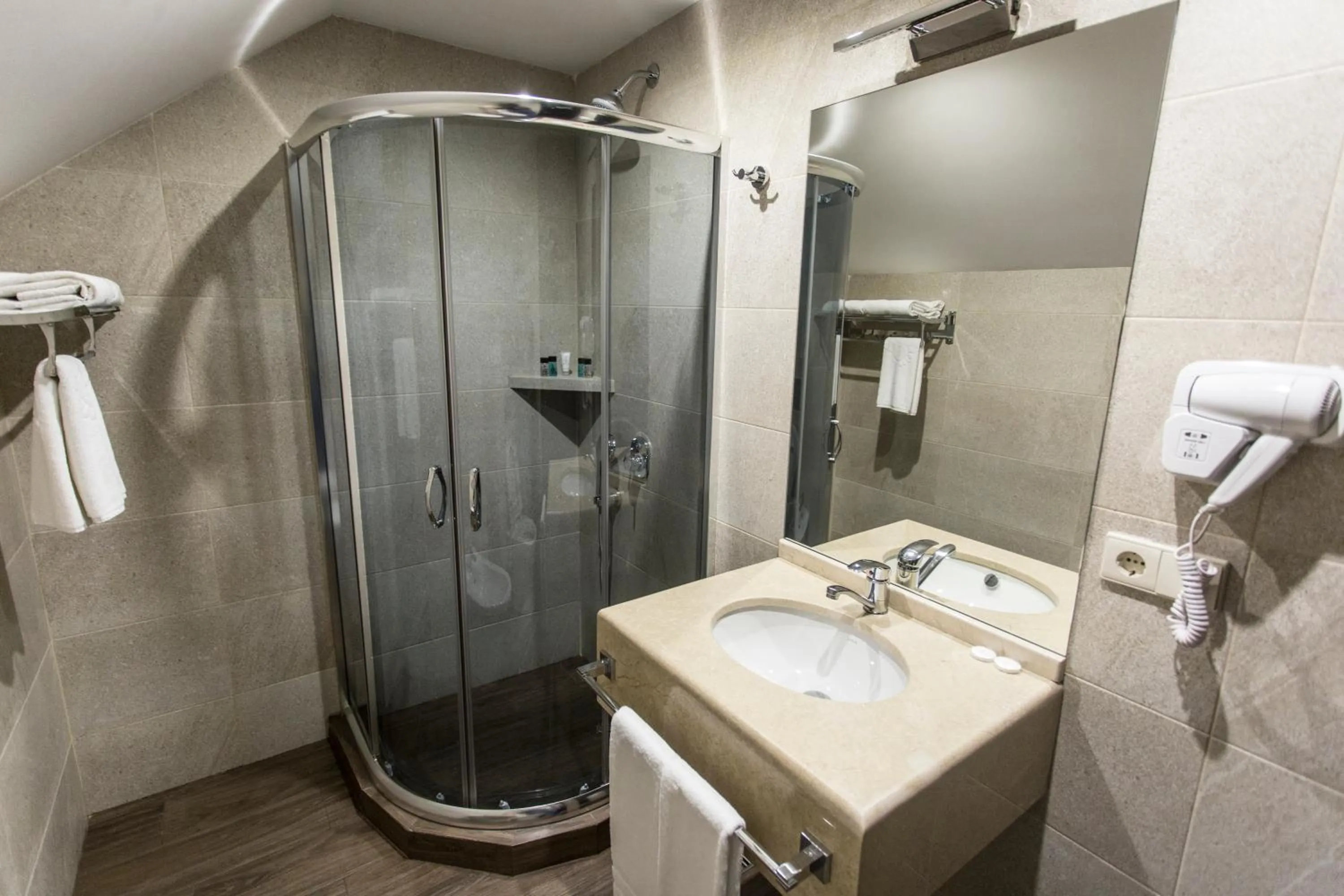 Bathroom in Old Meidan Tbilisi By Urban Hotels