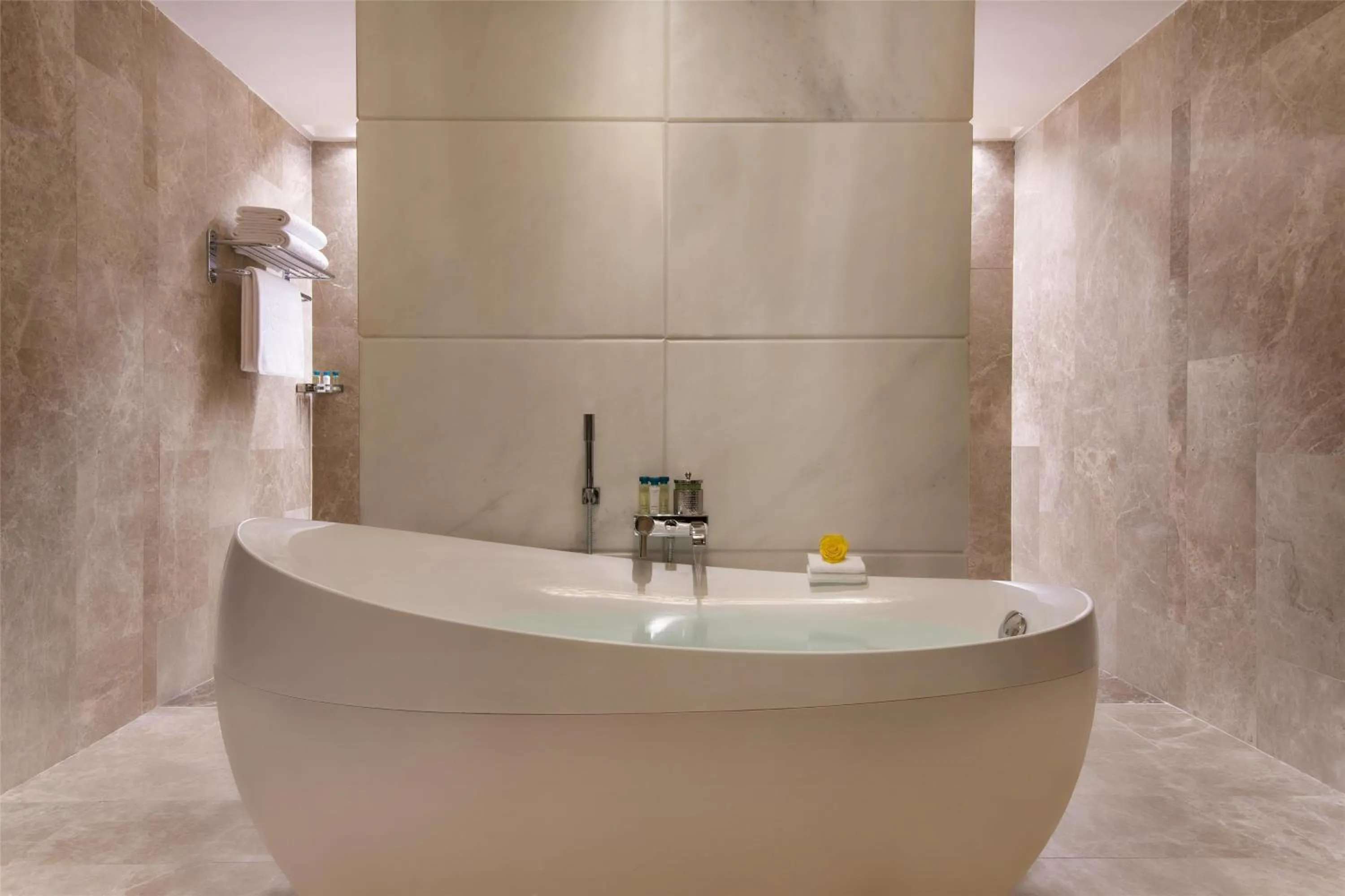 Photo of the whole room in Kempinski Hotel Gold Coast City