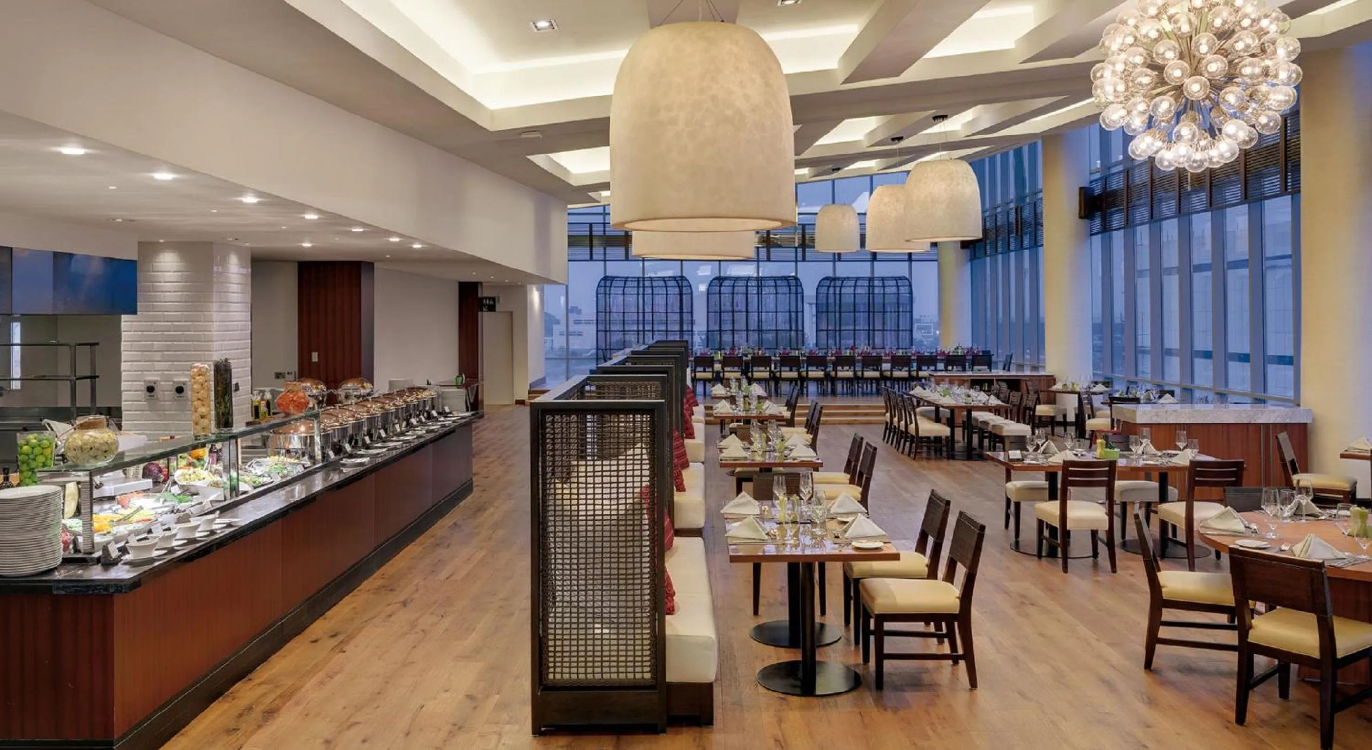 Restaurant/places to eat in Kempinski Hotel Gold Coast City