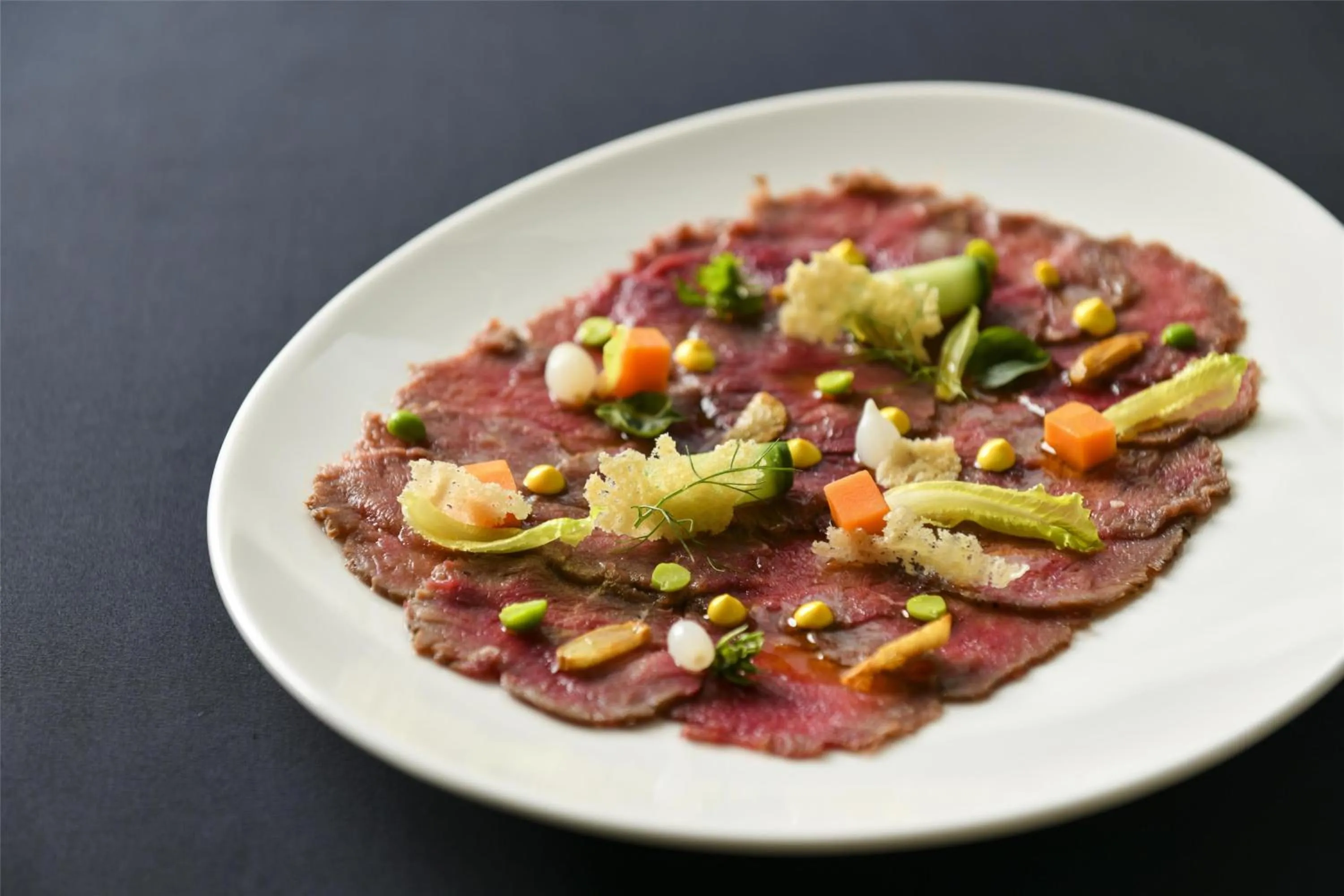 Restaurant/places to eat in Kempinski Hotel Gold Coast City