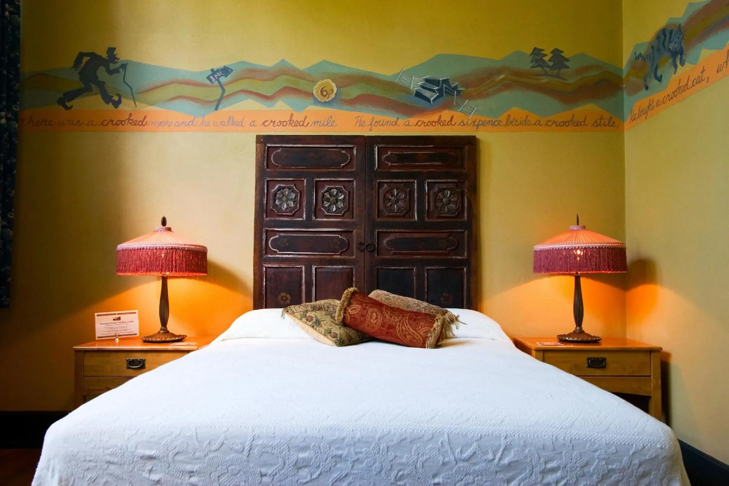 Bed in McMenamins Kennedy School