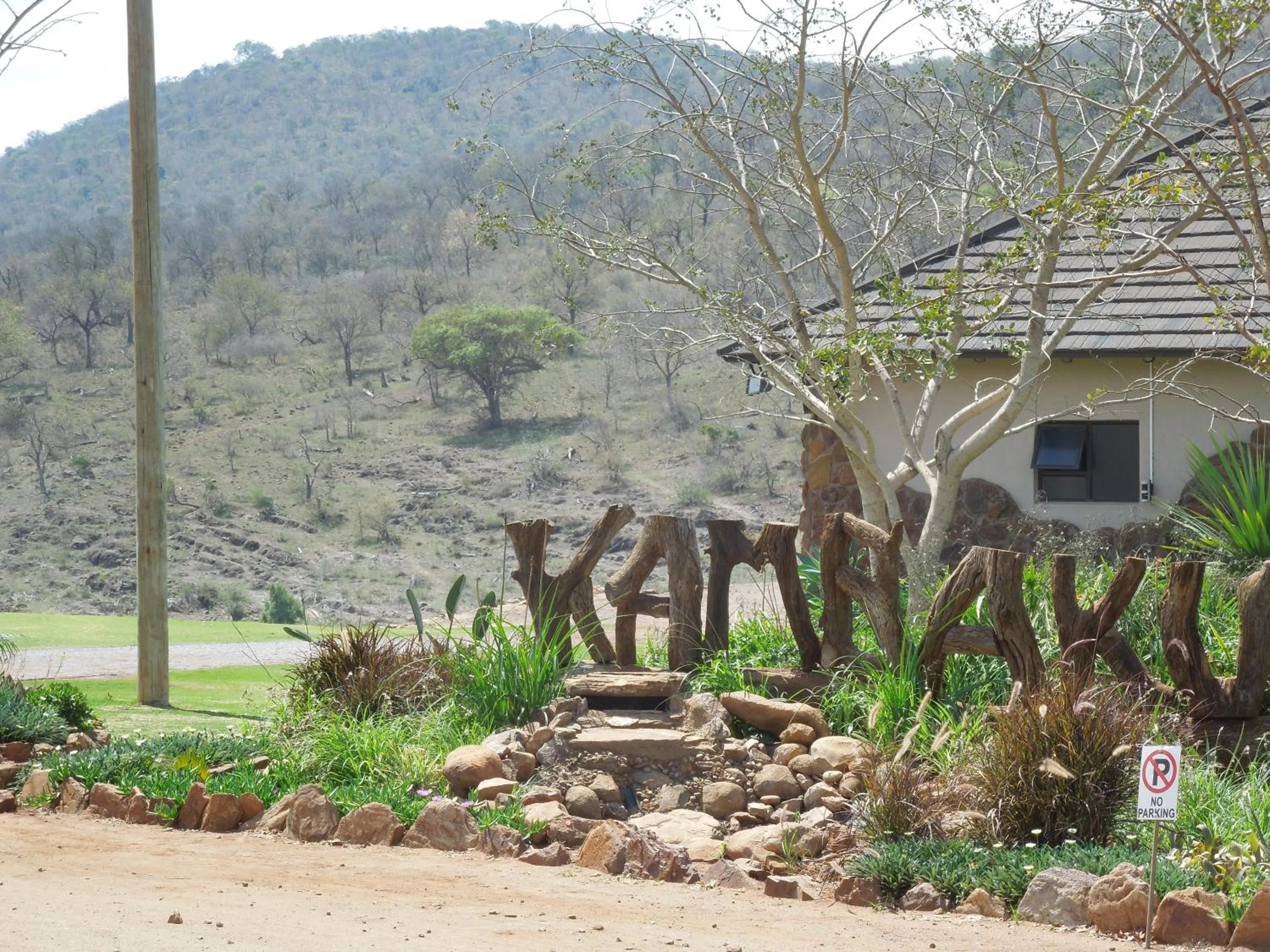 Golfcourse in Trees Too Guest Lodge