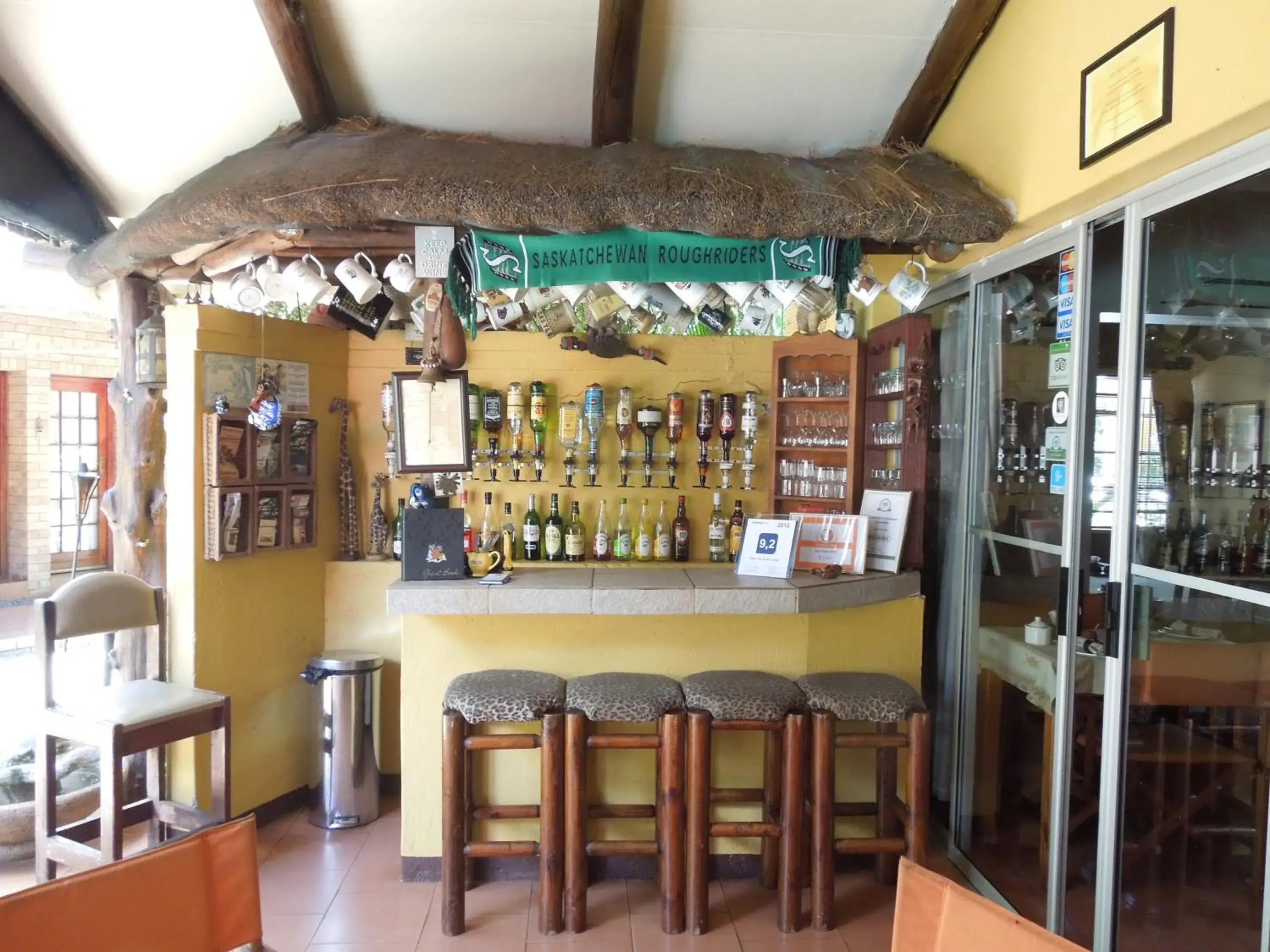 Lounge or bar in Trees Too Guest Lodge Lounge or bar in Trees Too Guest Lodge