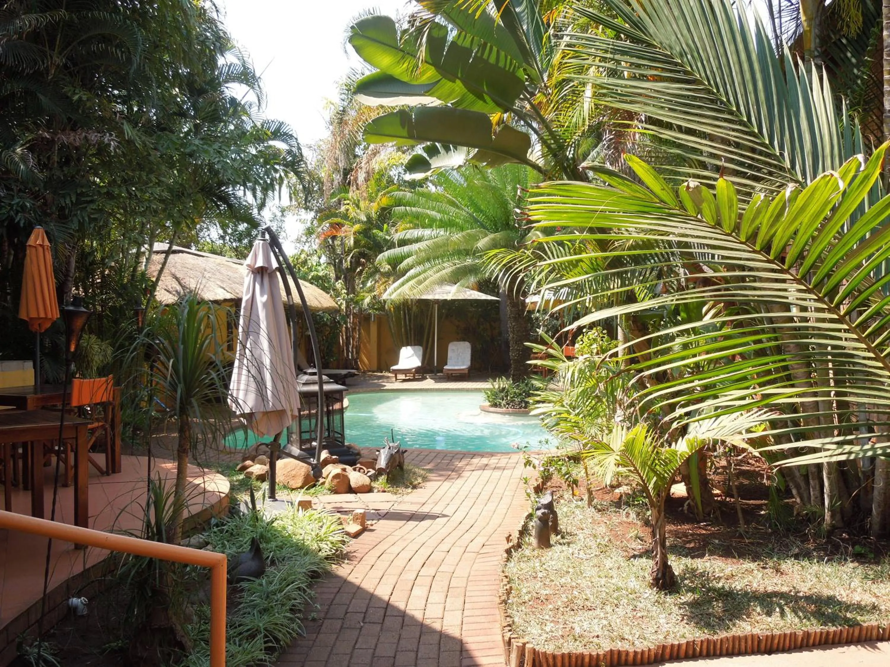 Garden in Trees Too Guest Lodge