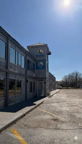 Wichita's Sunrise Inn & Suites