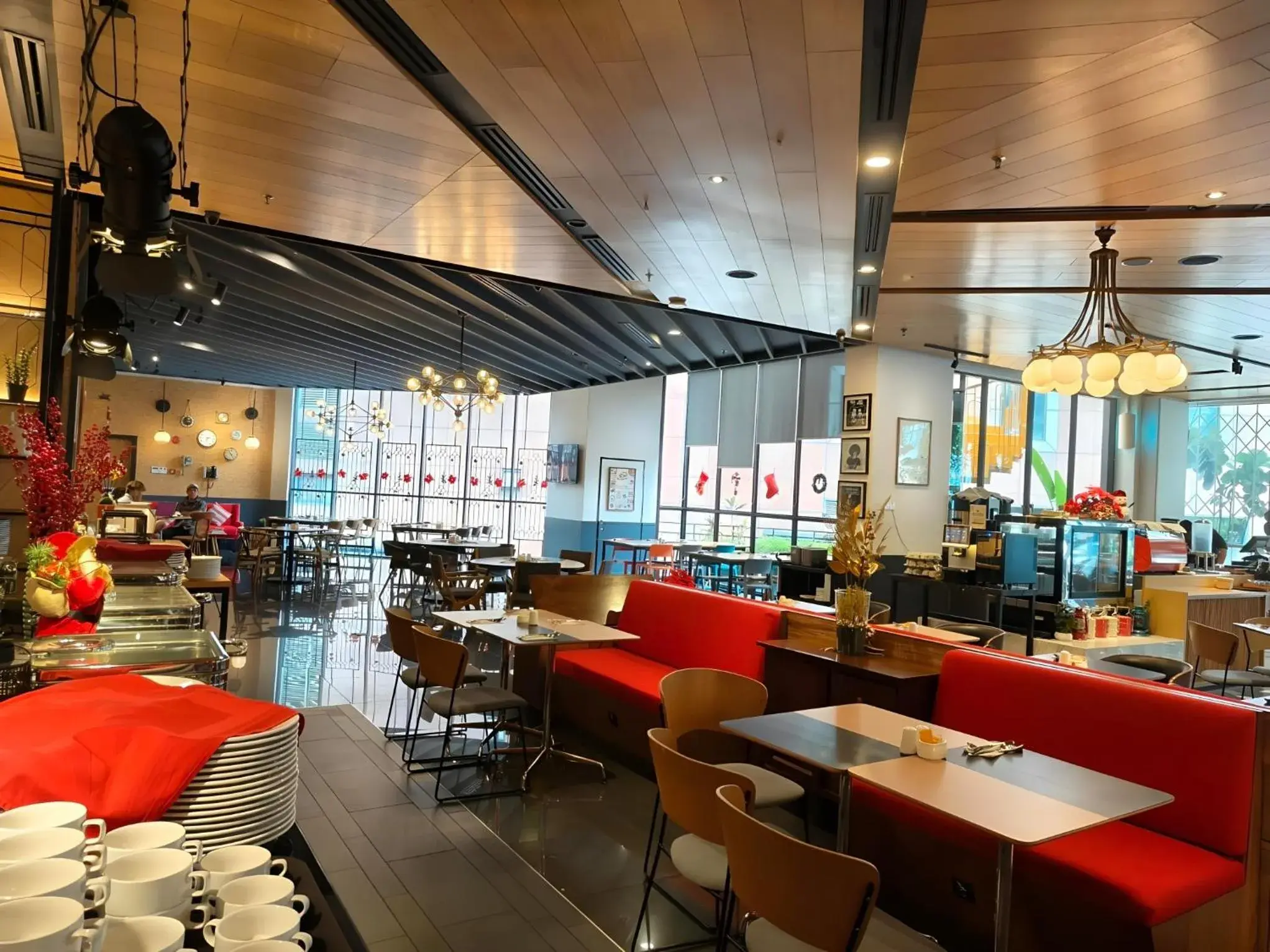 Restaurant/places to eat in The Kuala Lumpur Journal Hotel Restaurant/places to eat in The Kuala Lumpur Journal Hotel