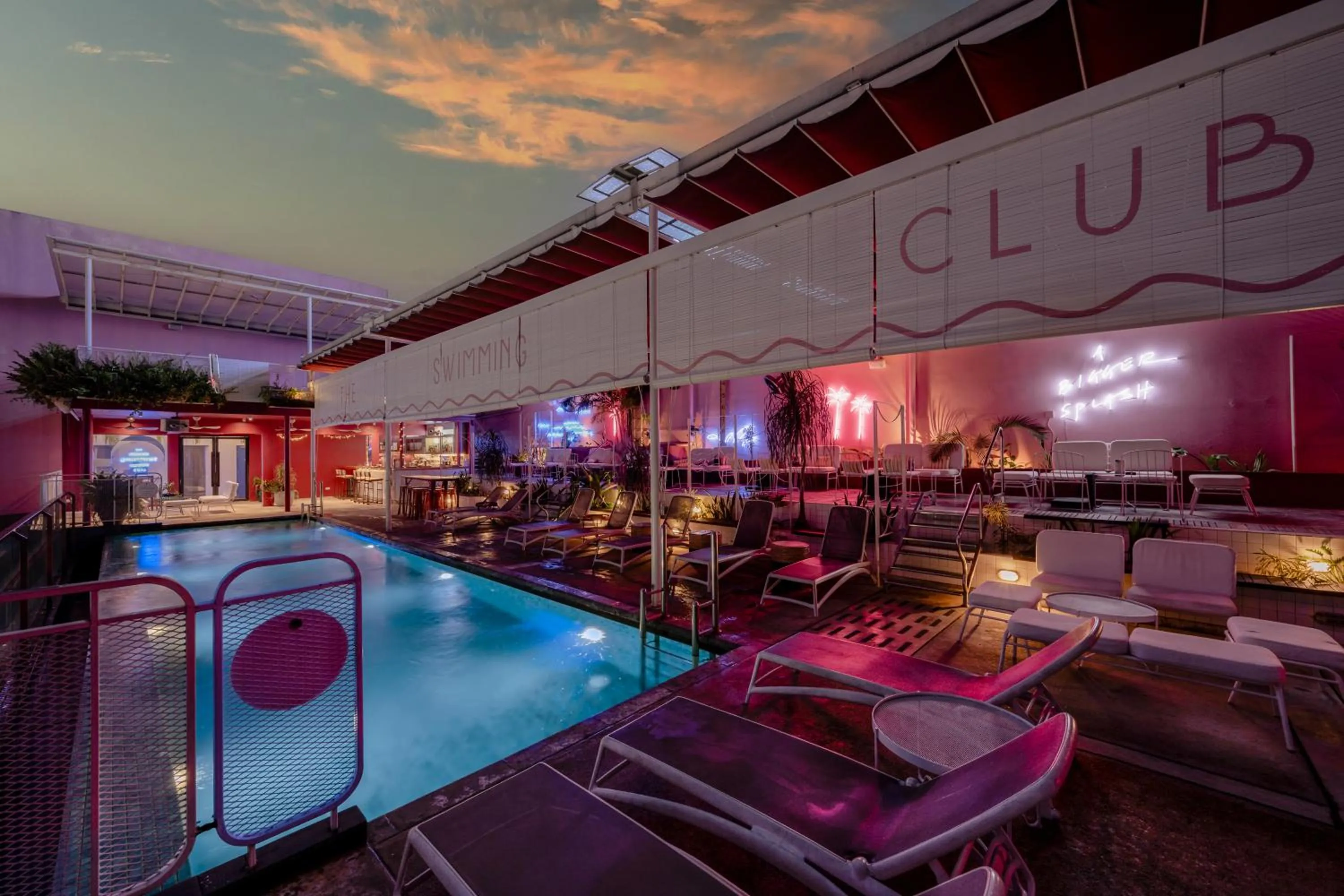 Swimming pool in The Kuala Lumpur Journal Hotel