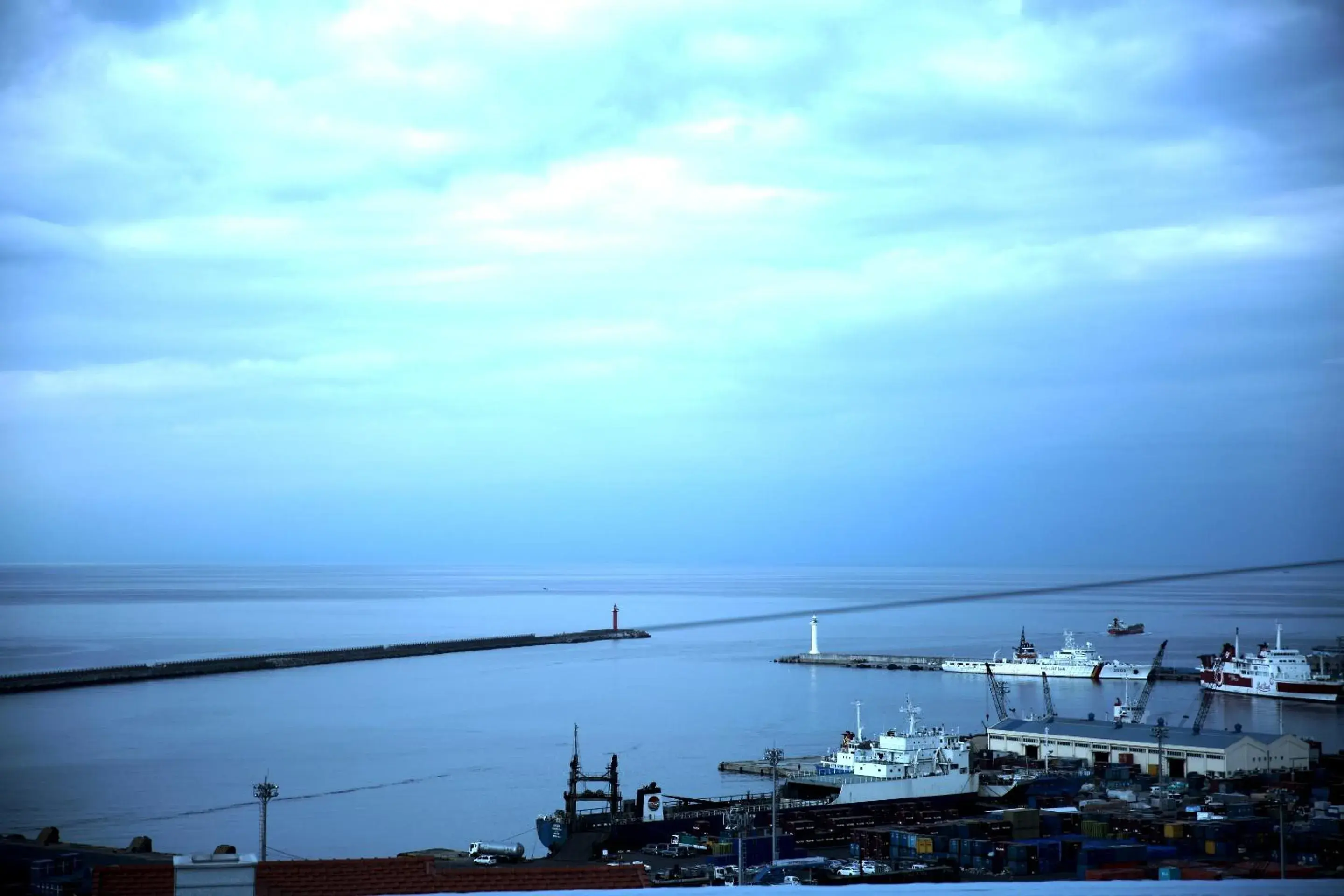 Sea view in Harbor Hotel Sea view in Harbor Hotel