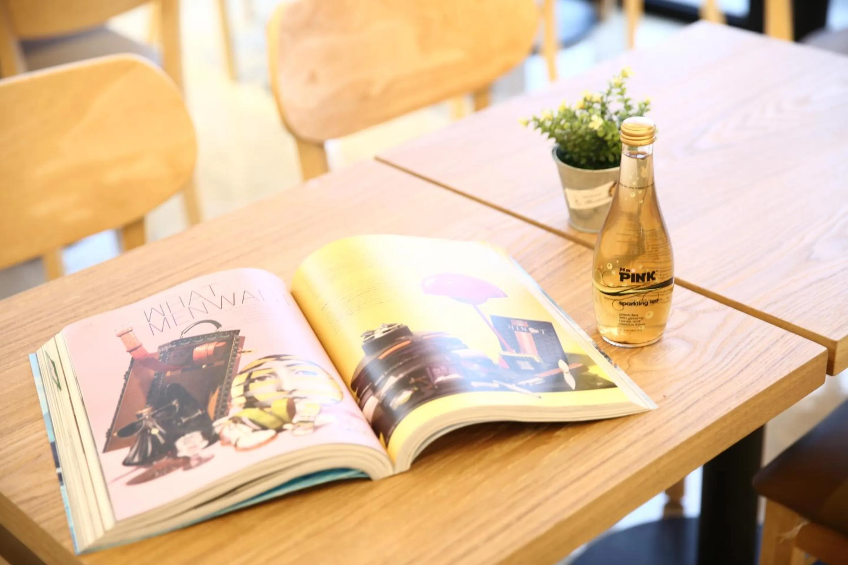 Drinks in Harbor Hotel