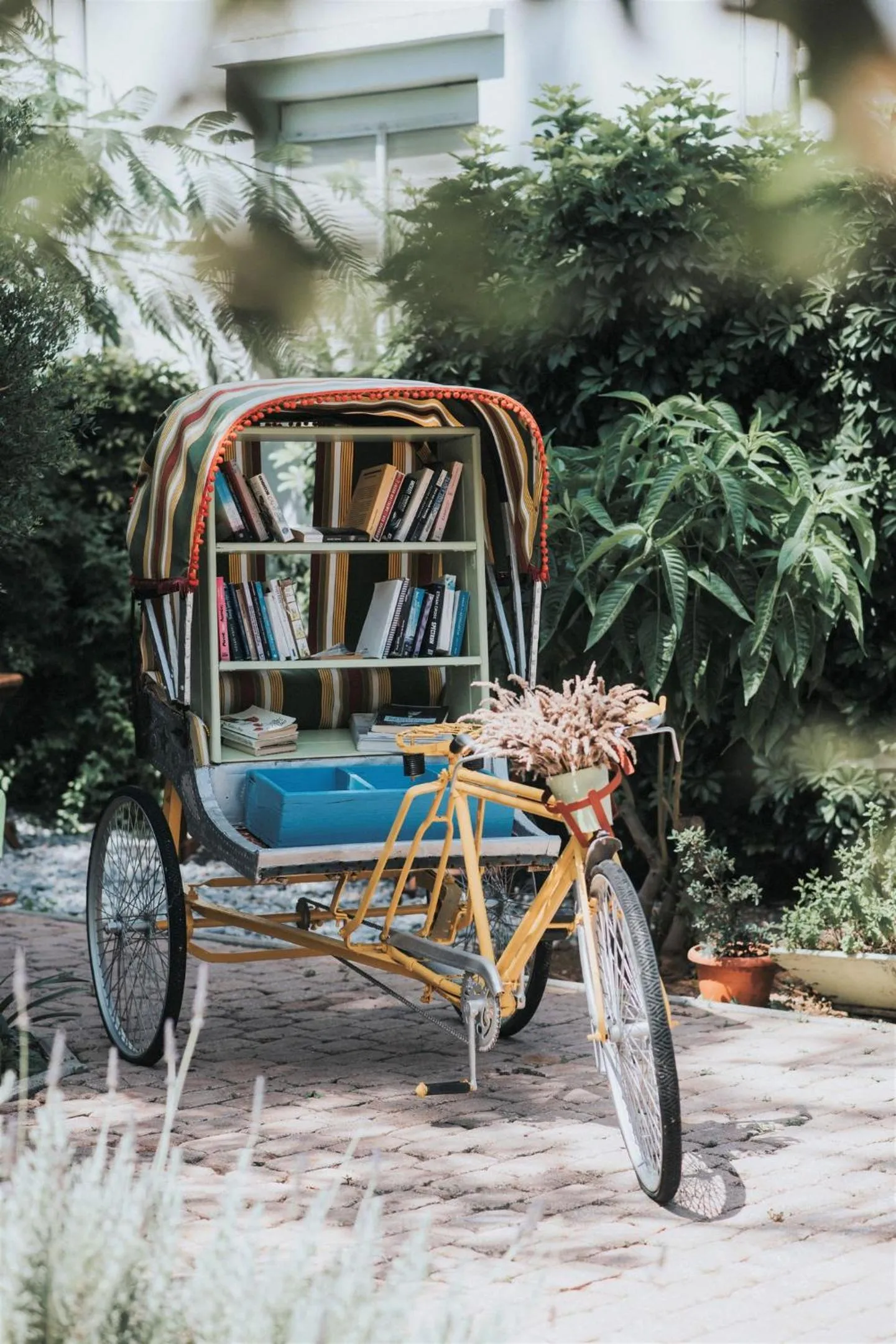 Decorative detail in Saronis Hotel Agistri - Adults Only