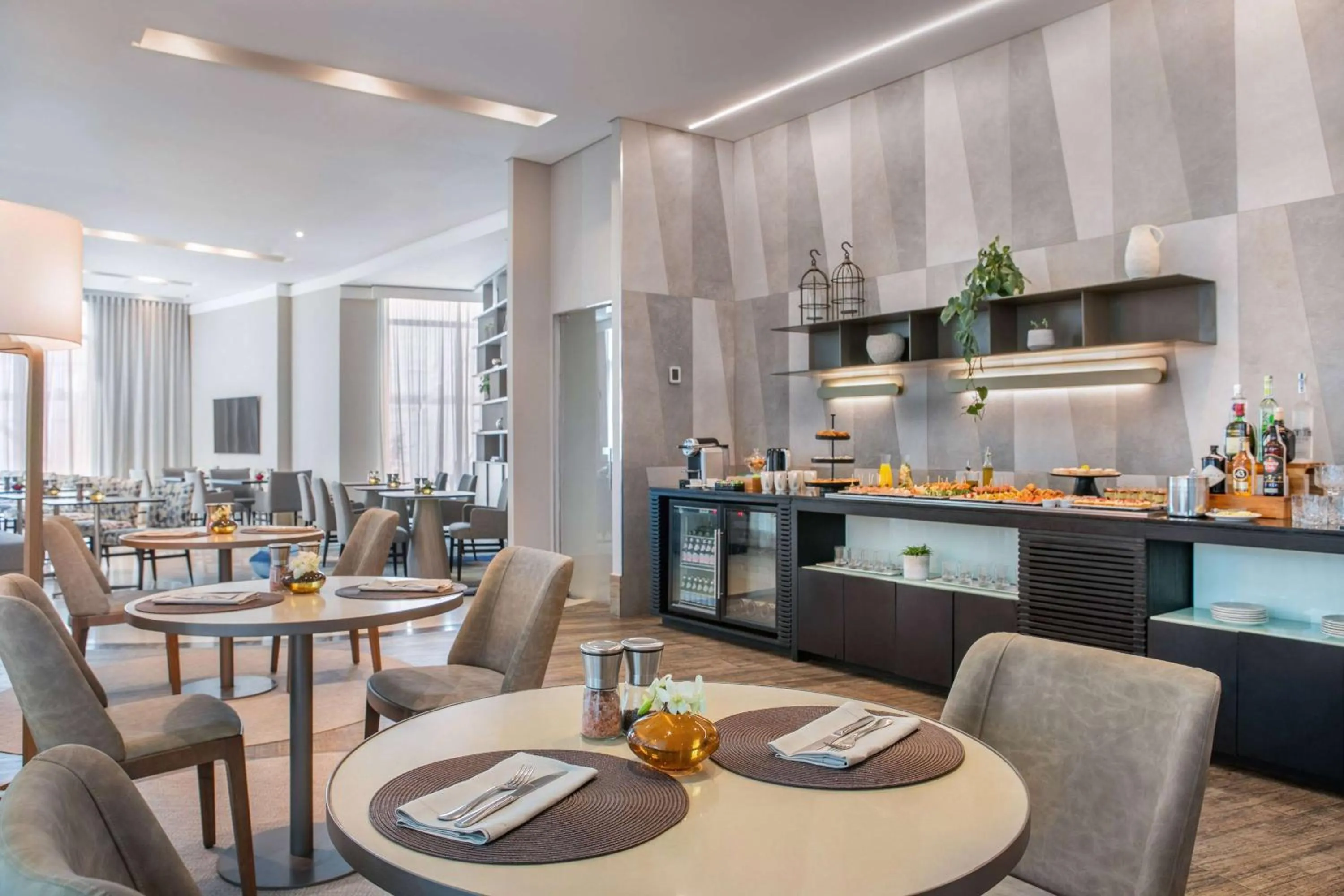 Property building in Meliá Jardim Europa