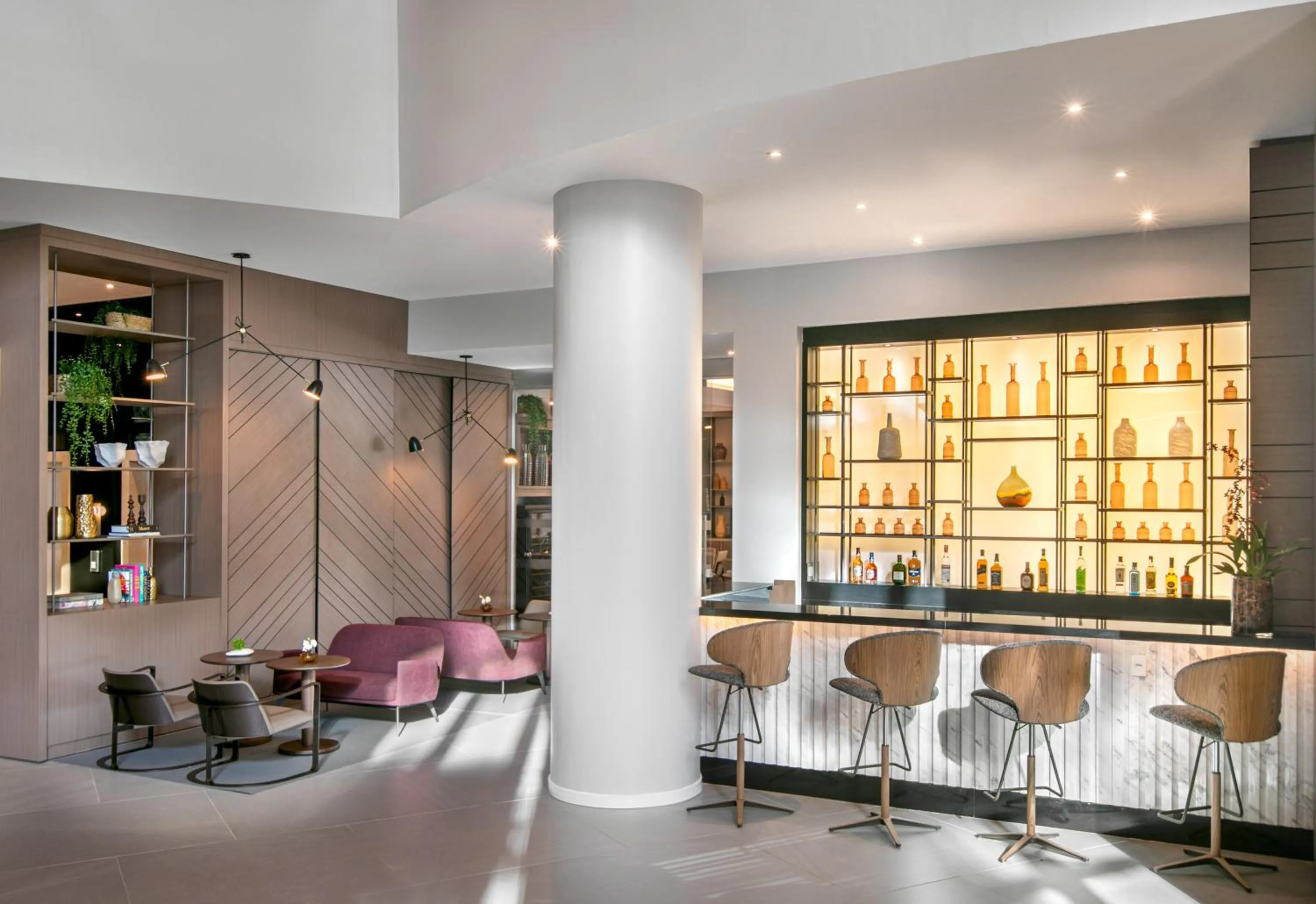 Lounge or bar in Meliá Jardim Europa