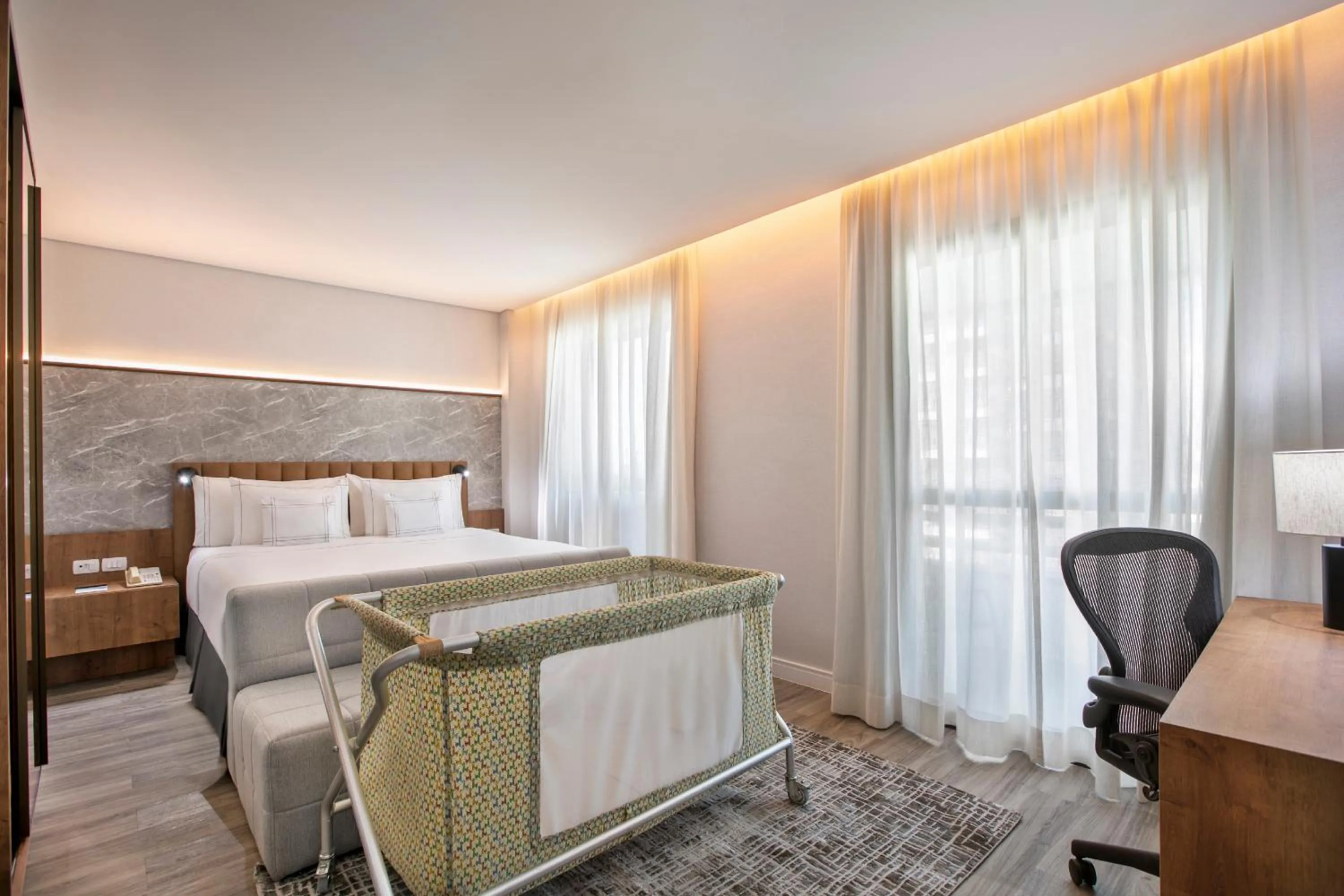 Bed in Meliá Jardim Europa