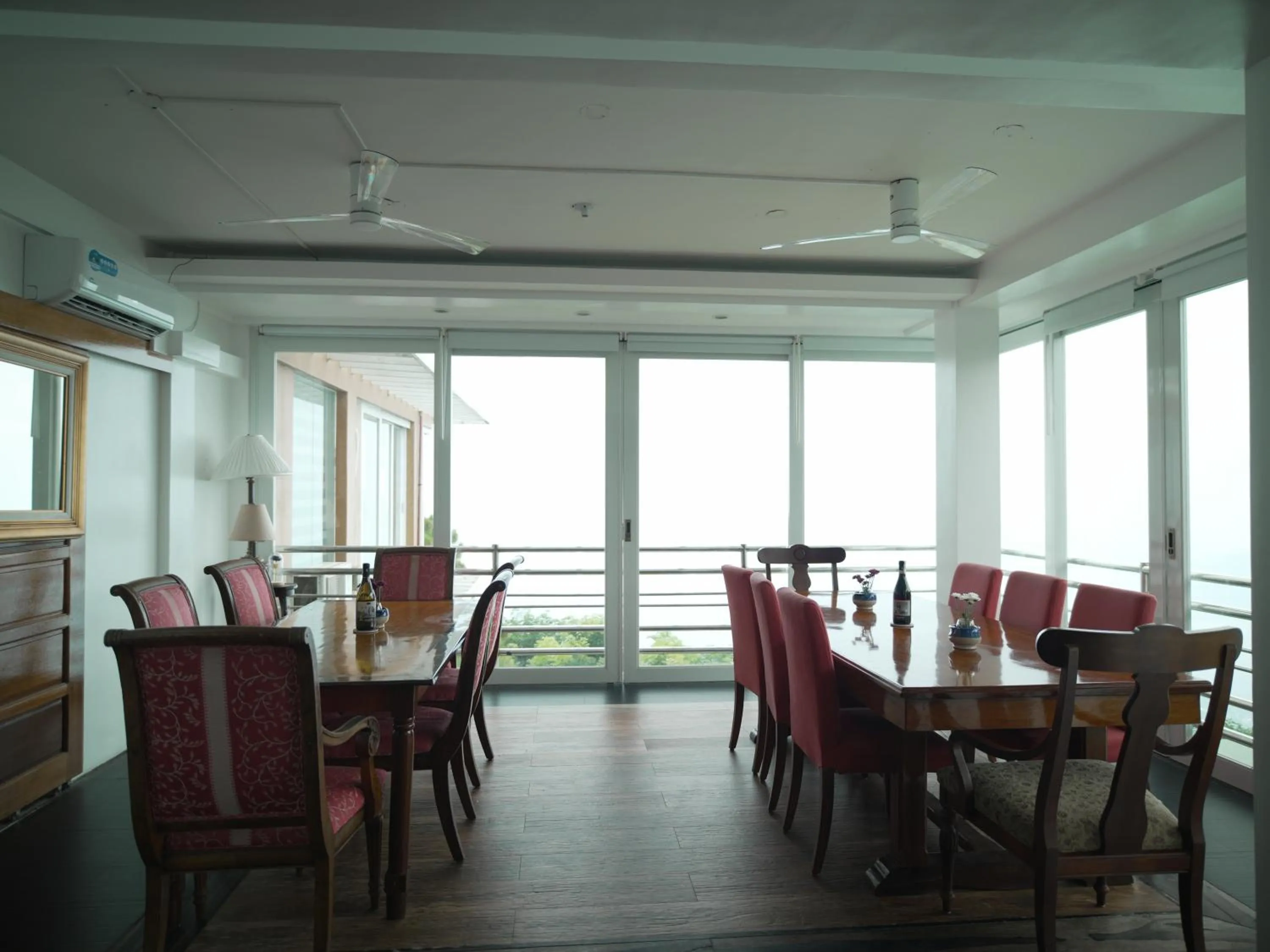 Restaurant/places to eat in The Carmelence View