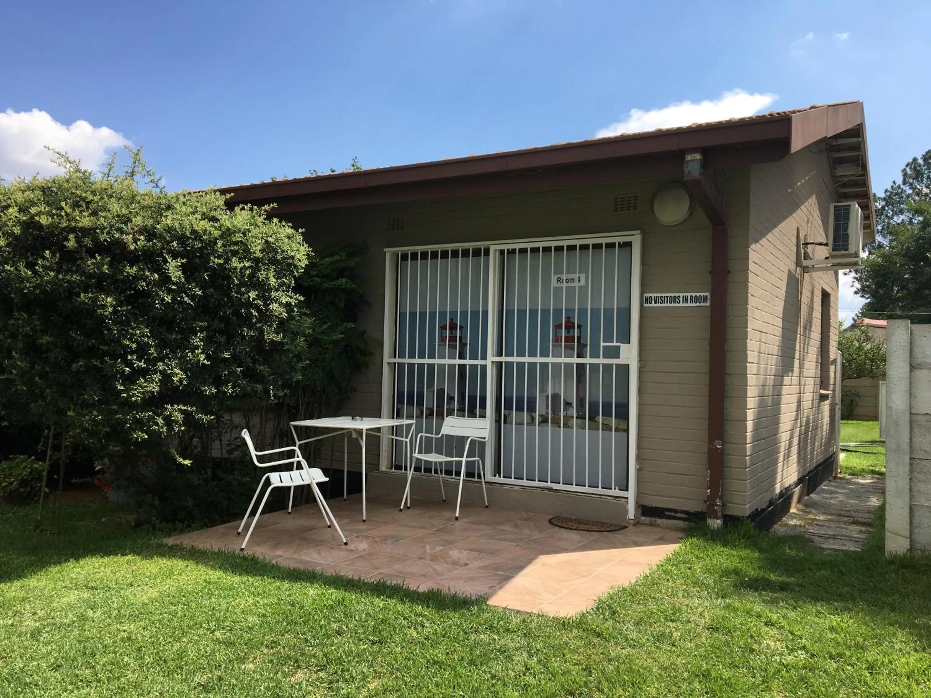 Facade/entrance in The Lighthouse Guesthouse