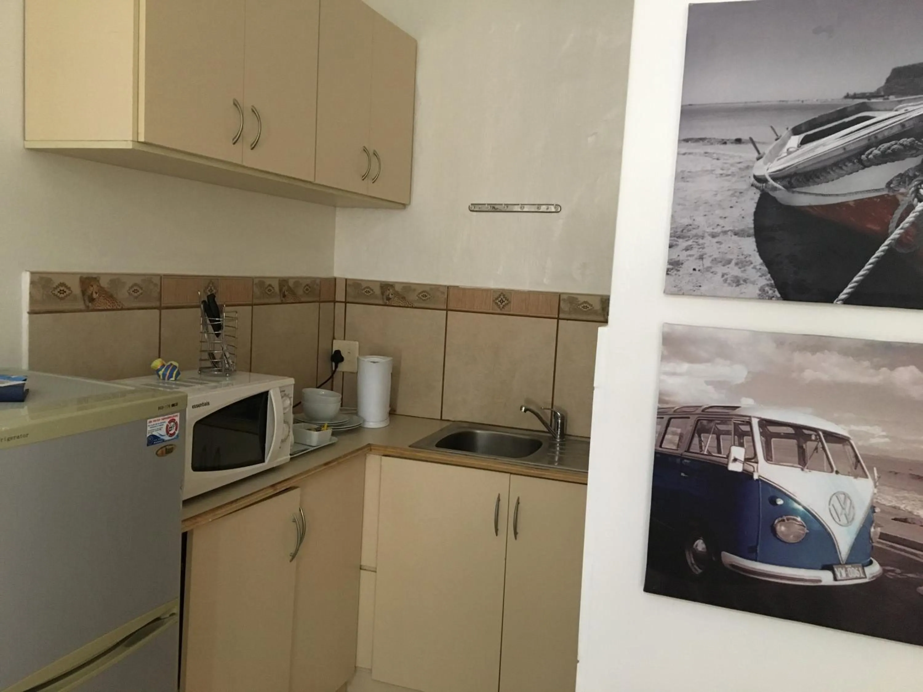 Coffee/tea facilities in The Lighthouse Guesthouse