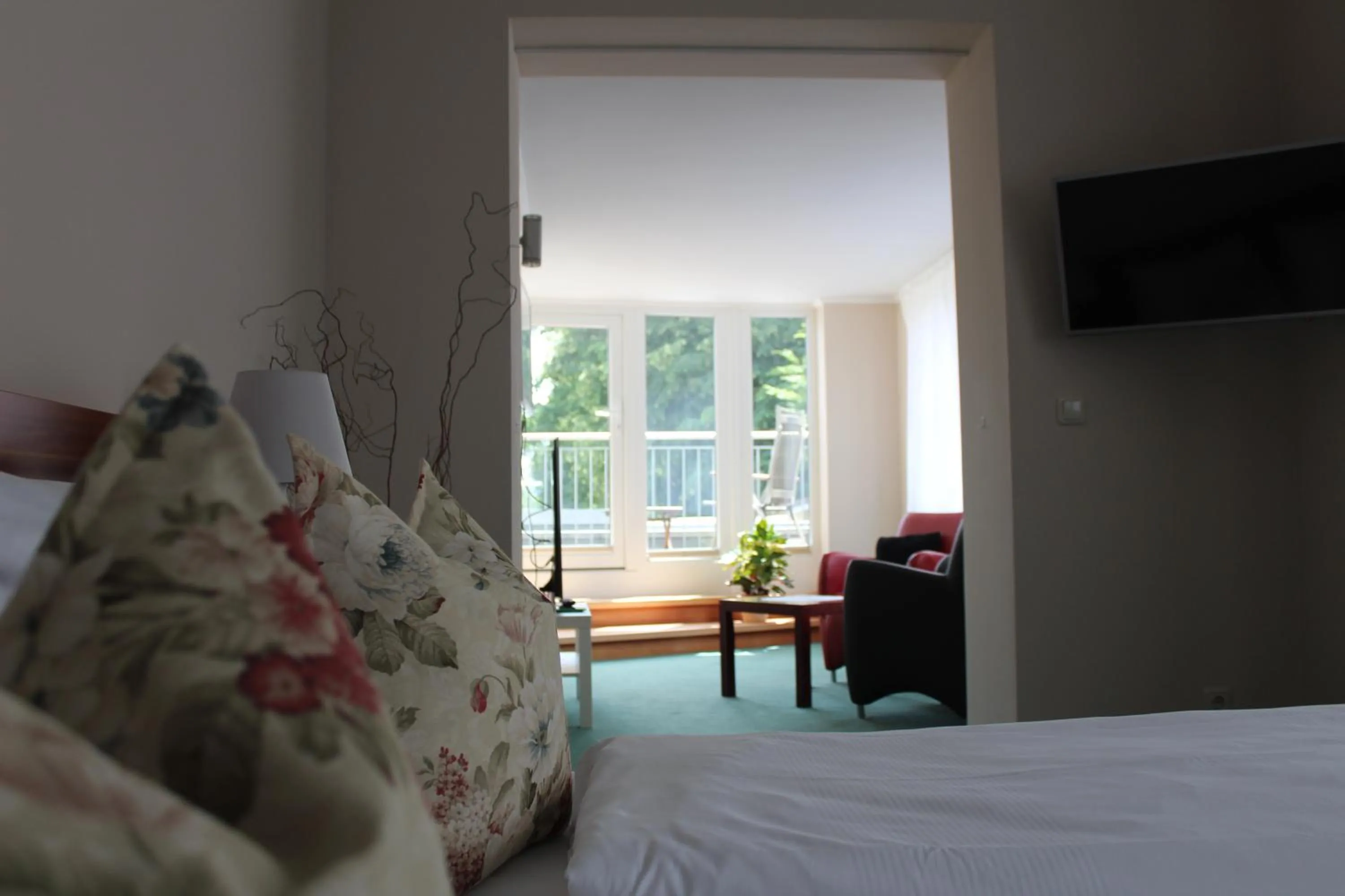 Seating area, Bed in Hotel Villa Passion