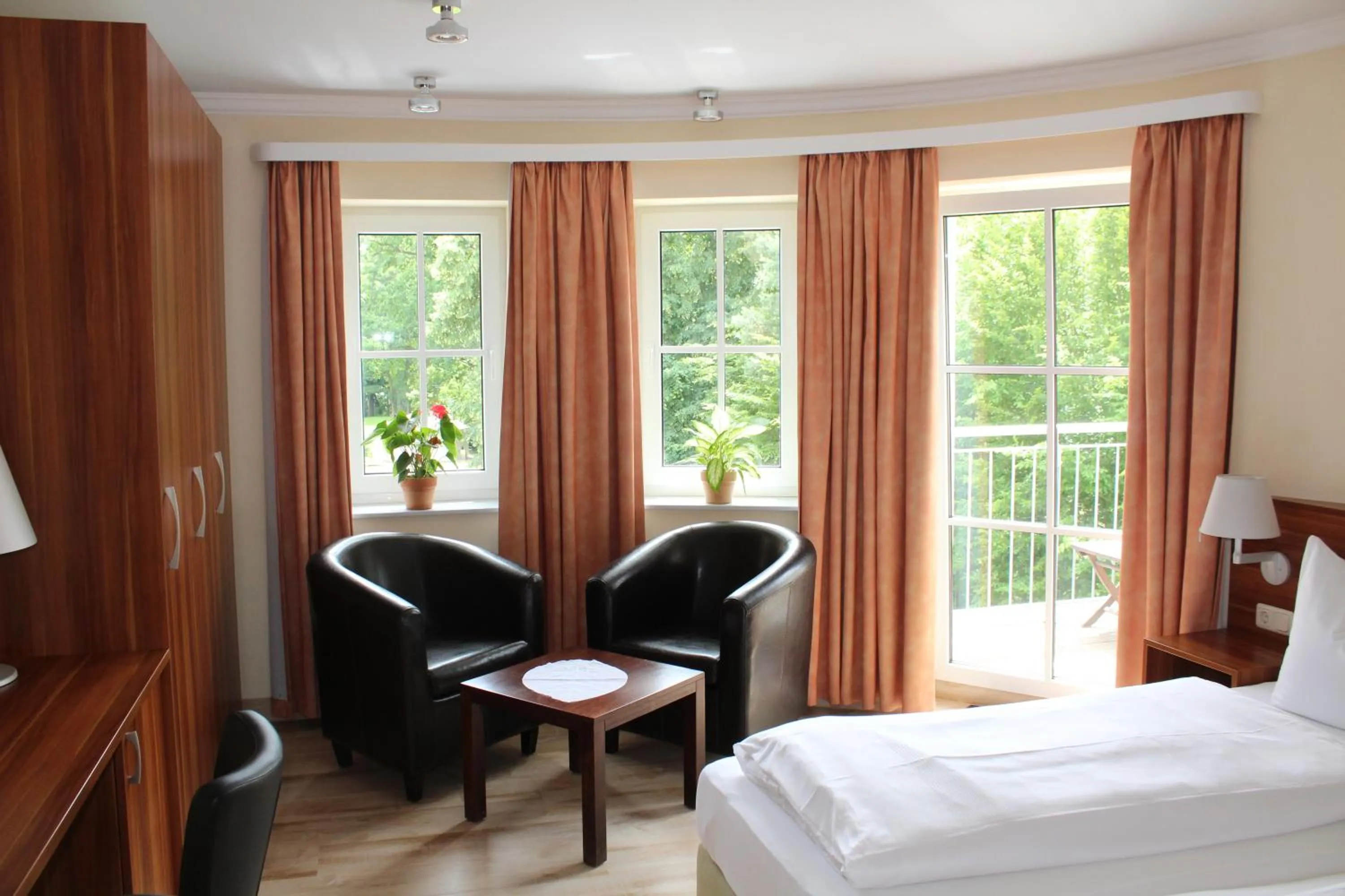 Balcony/Terrace, Bed in Hotel Villa Passion