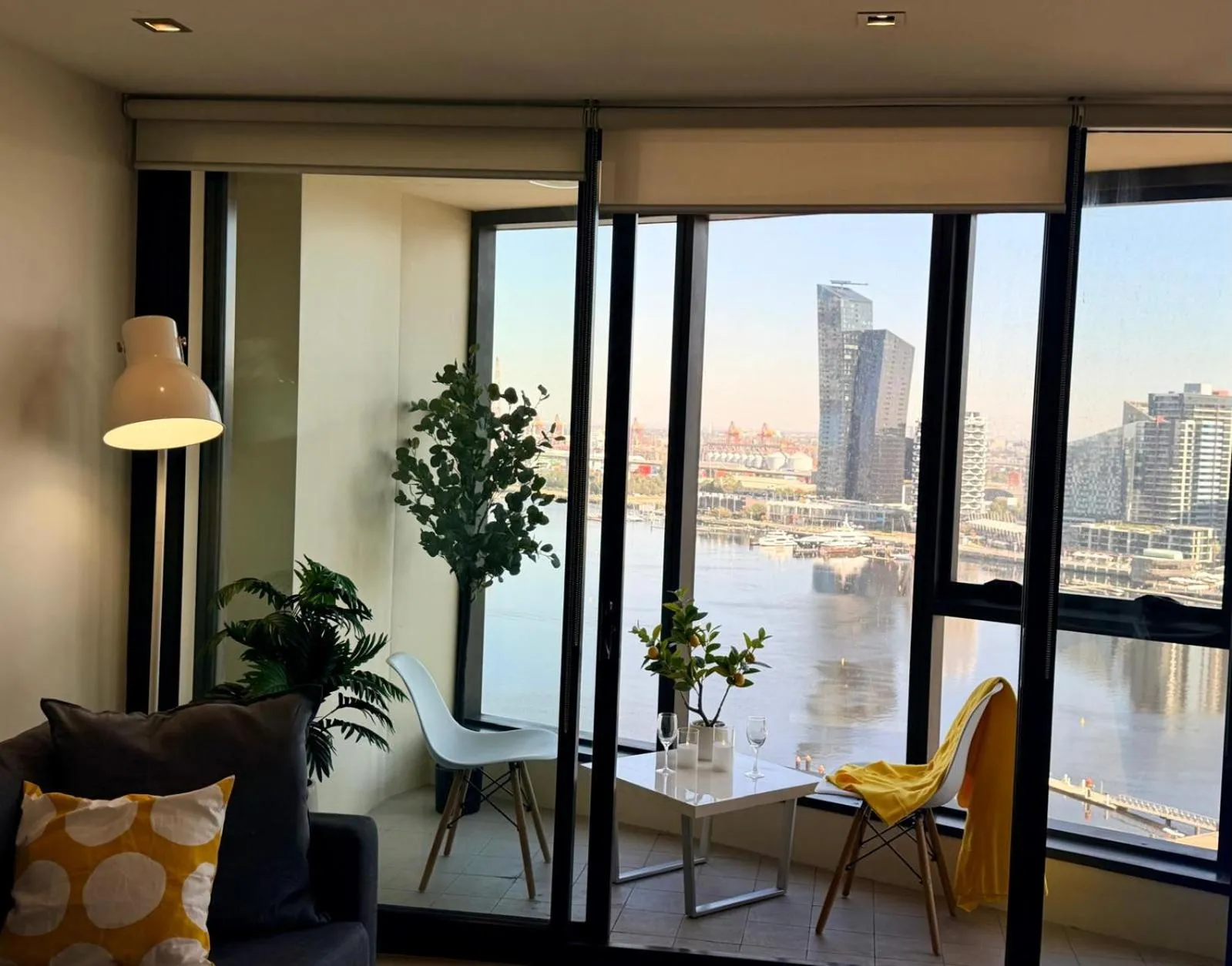 Living room in Readyset Apartments at Stadium South
