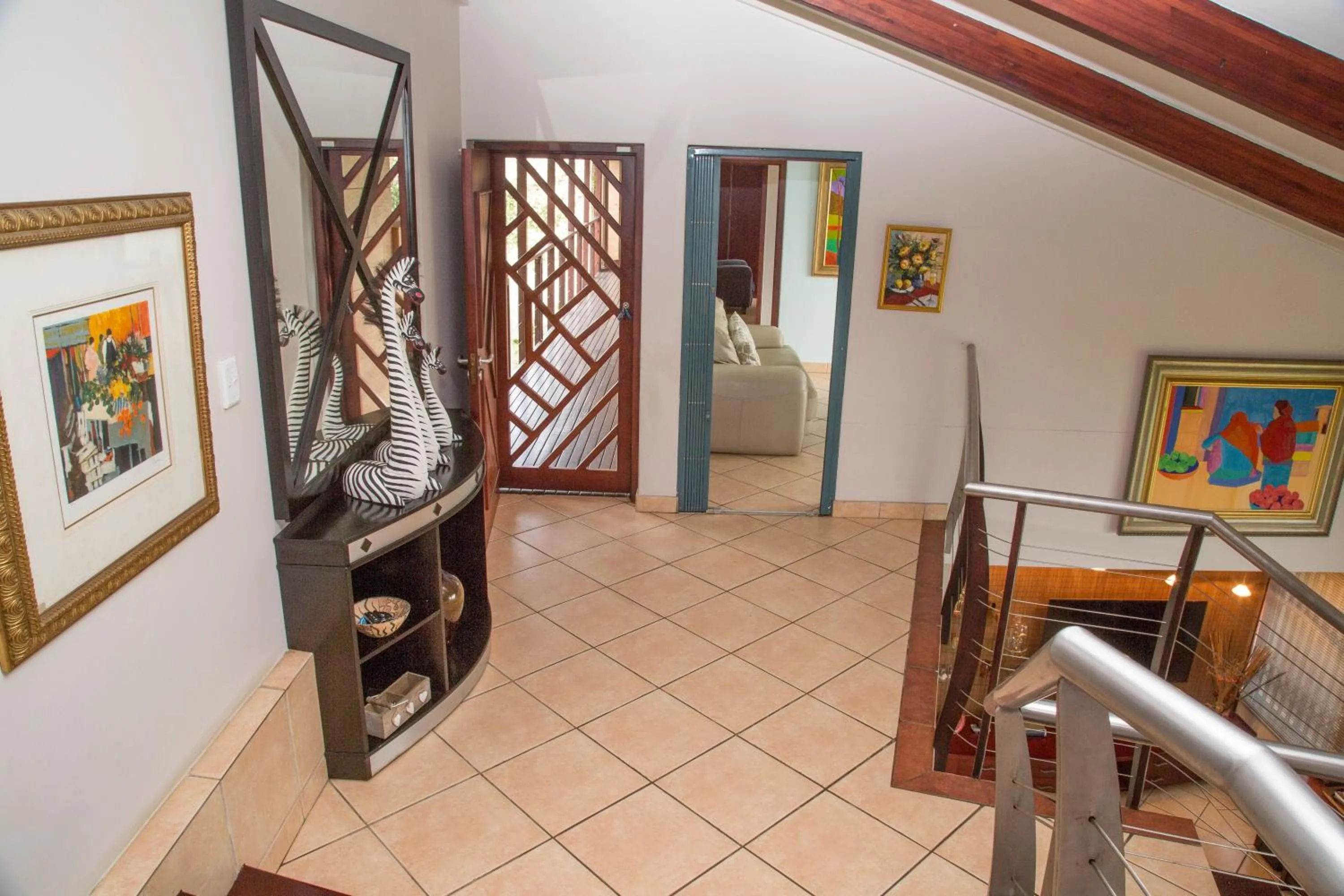 Decorative detail in Misty Blue Bed and Breakfast