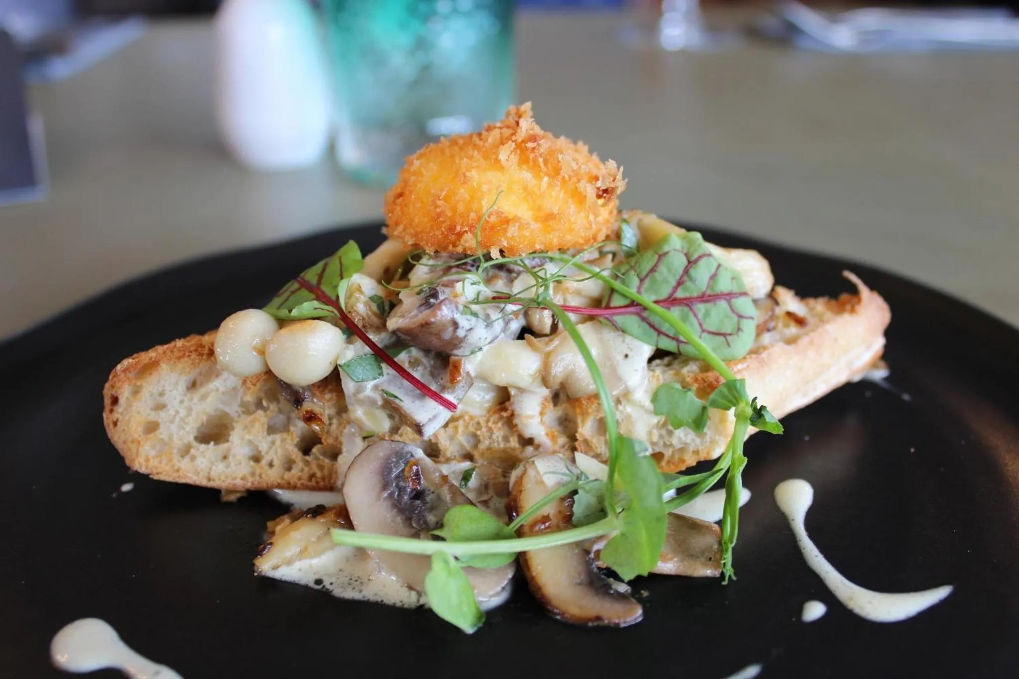 Food and drinks in The Birdham Hotel & Restaurant