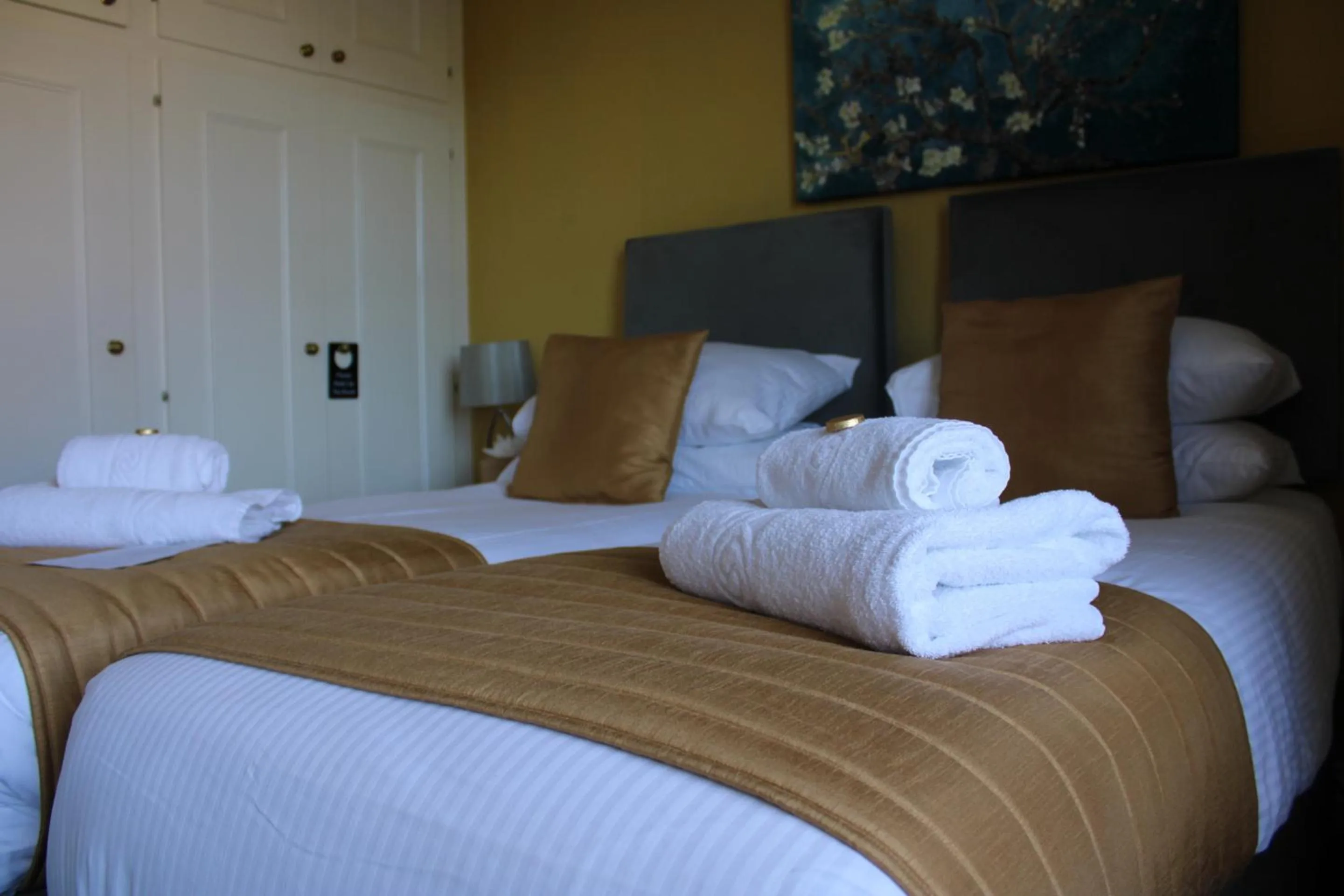 Bedroom, Bed in The Birdham Hotel & Restaurant