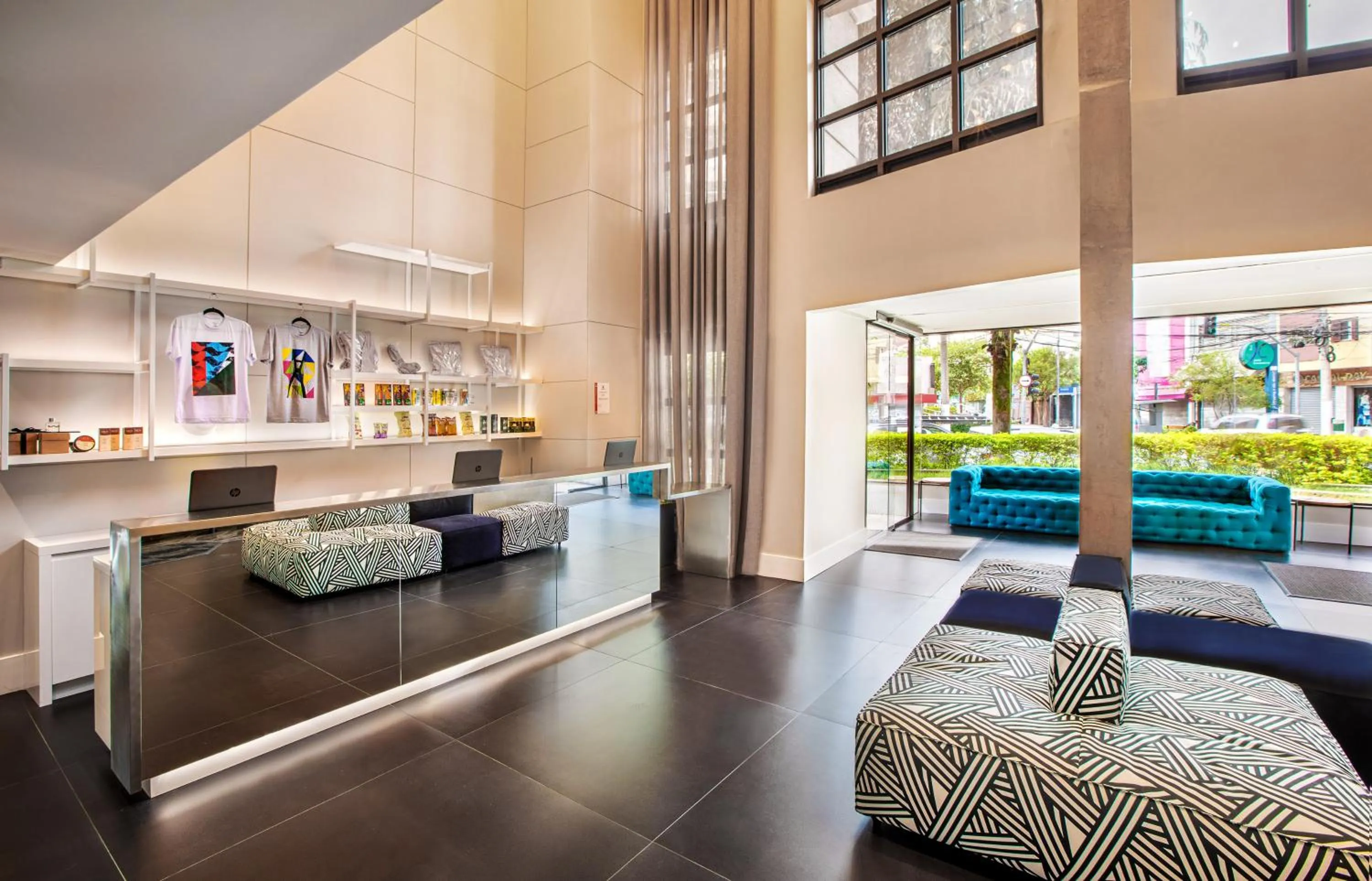 Lobby or reception in INNSiDE by Meliá São Paulo ITAIM