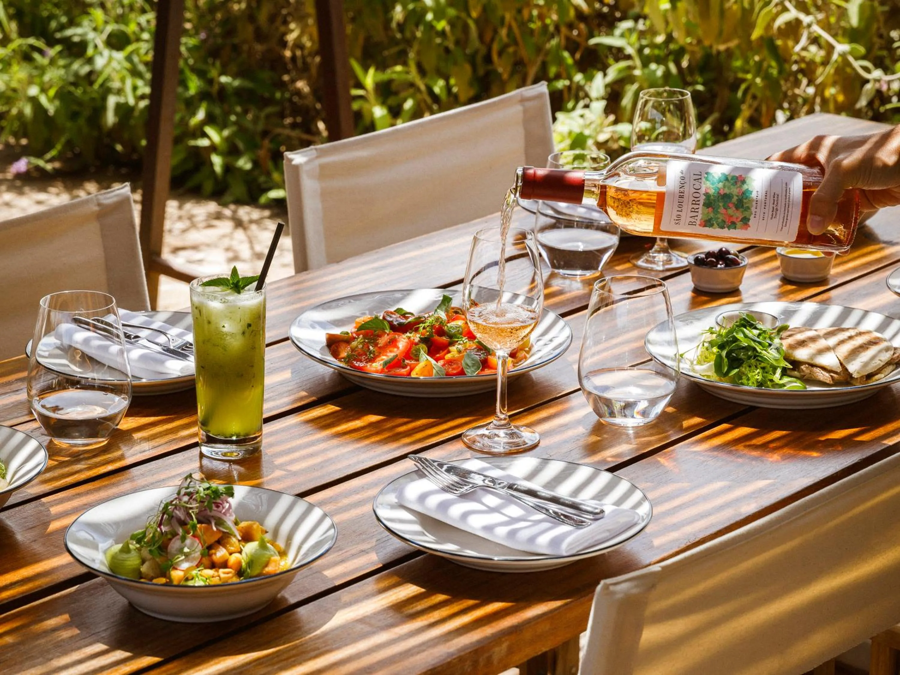 Restaurant/places to eat in São Lourenço do Barrocal