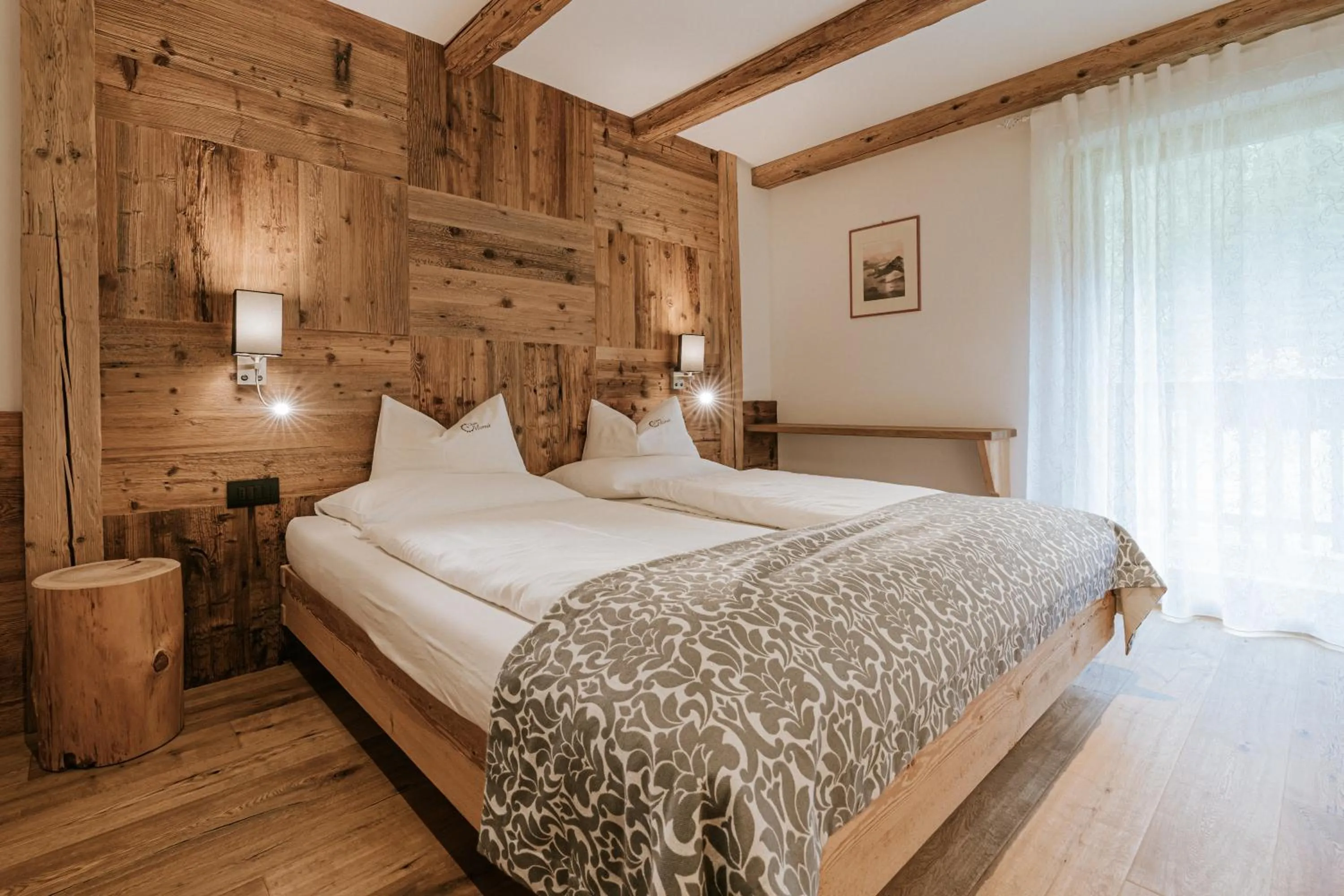 Bedroom, Bed in Chalet Mornà