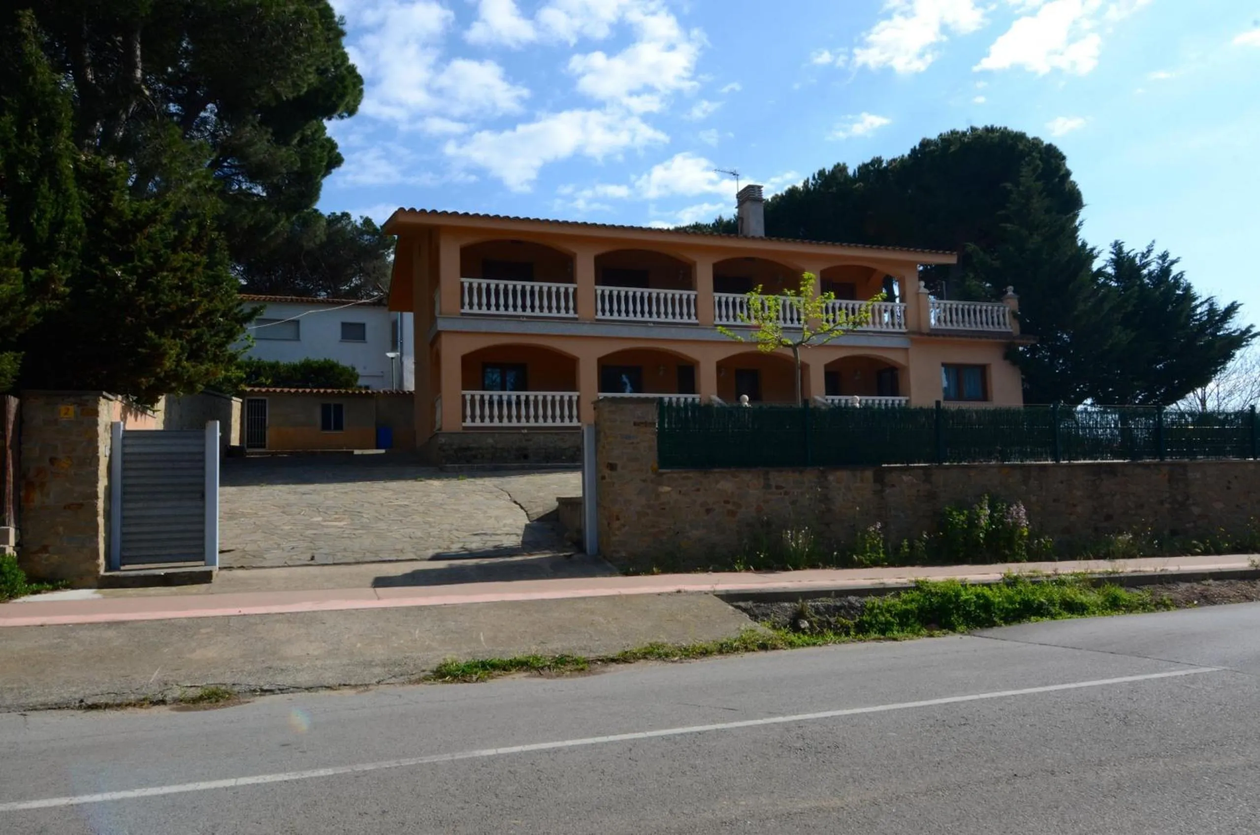 Property building in Museu Baixos