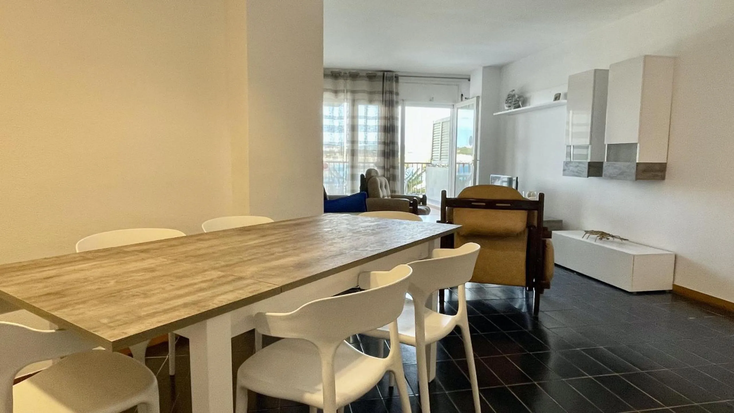 Living room in Passeig Del Mar 01