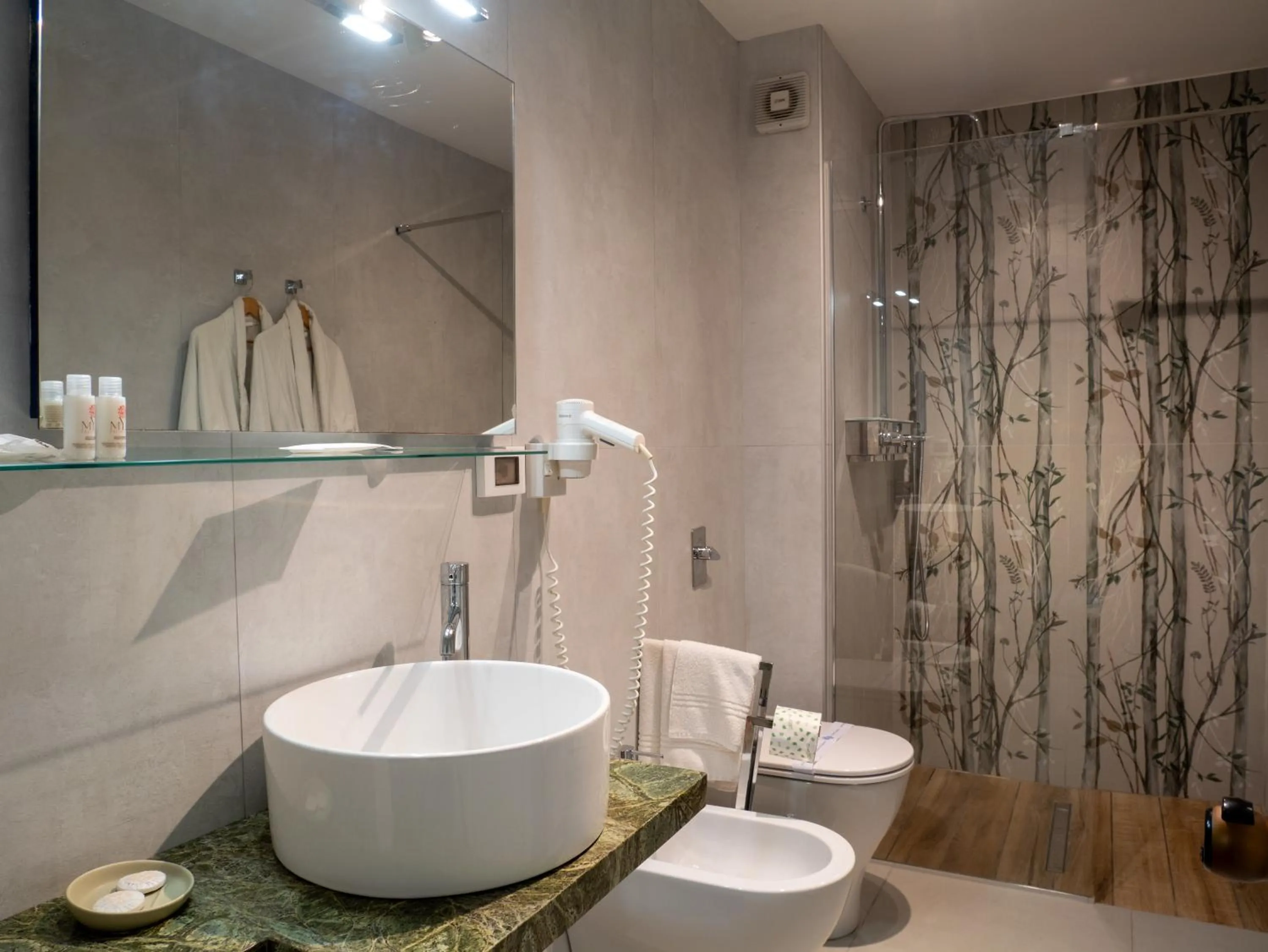 Shower in Hotel Tonnara Trabia