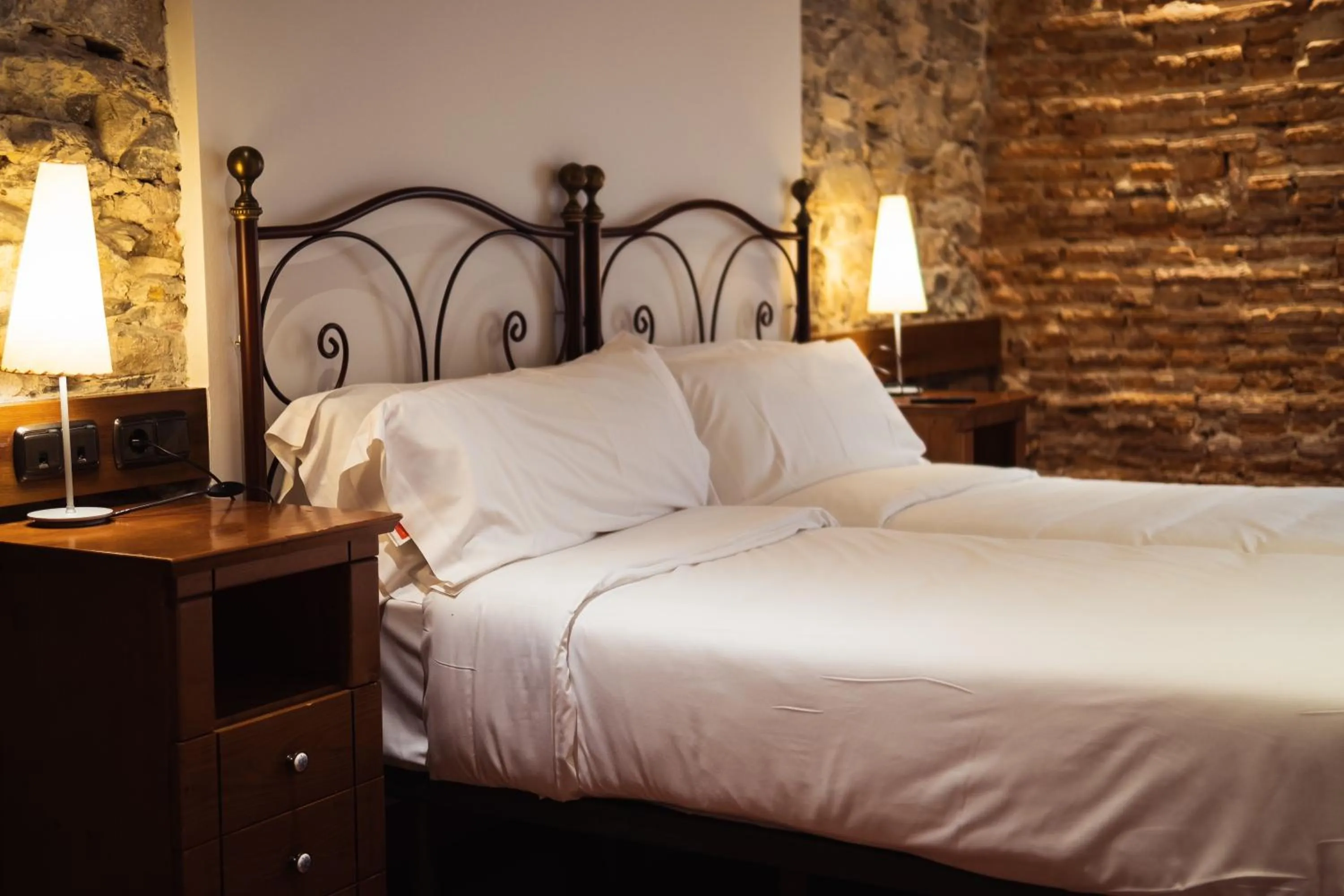 Bed in San Sebastián DOT Rooms