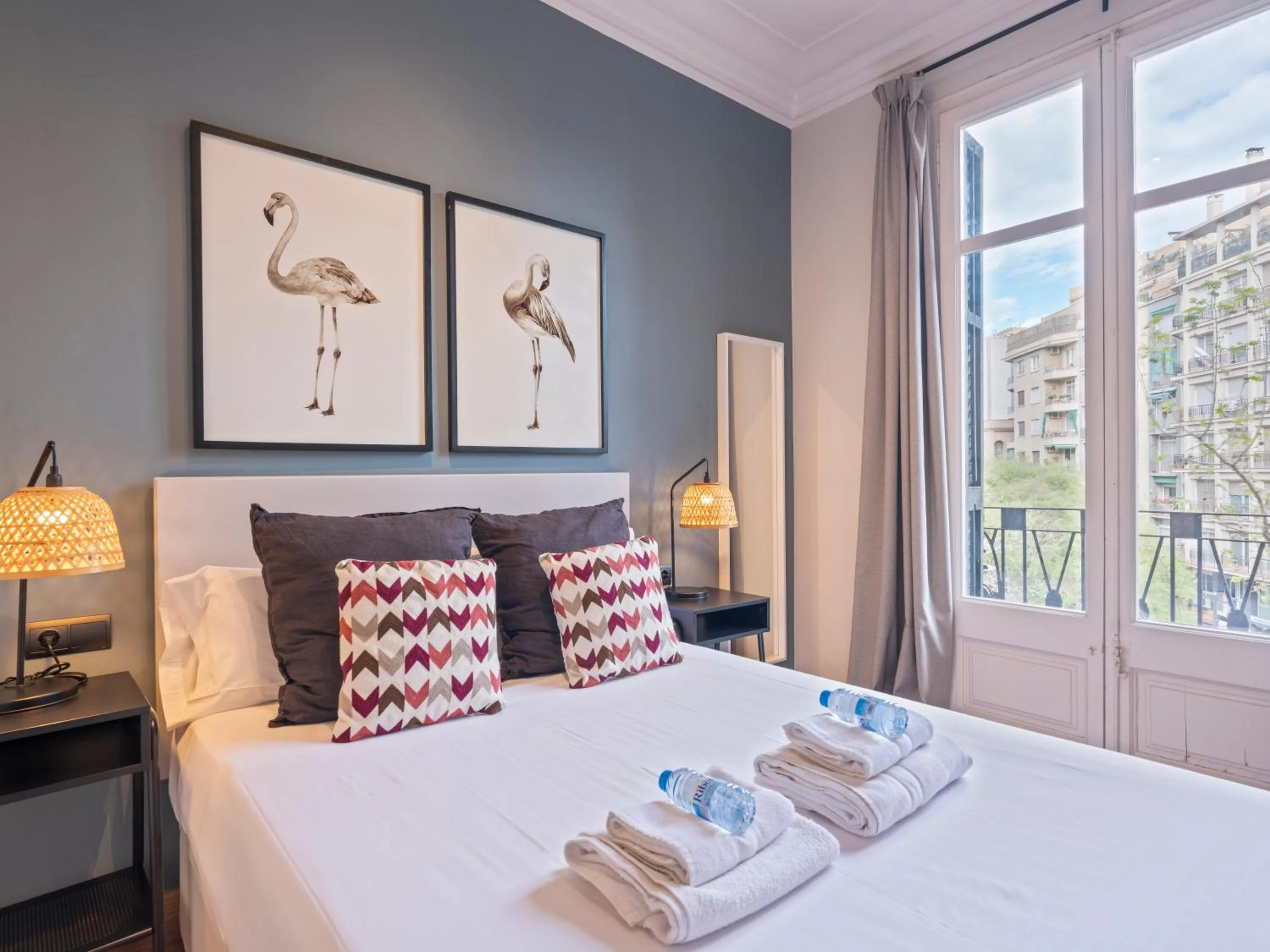 Bedroom, Bed in Numa I Caja Apartments