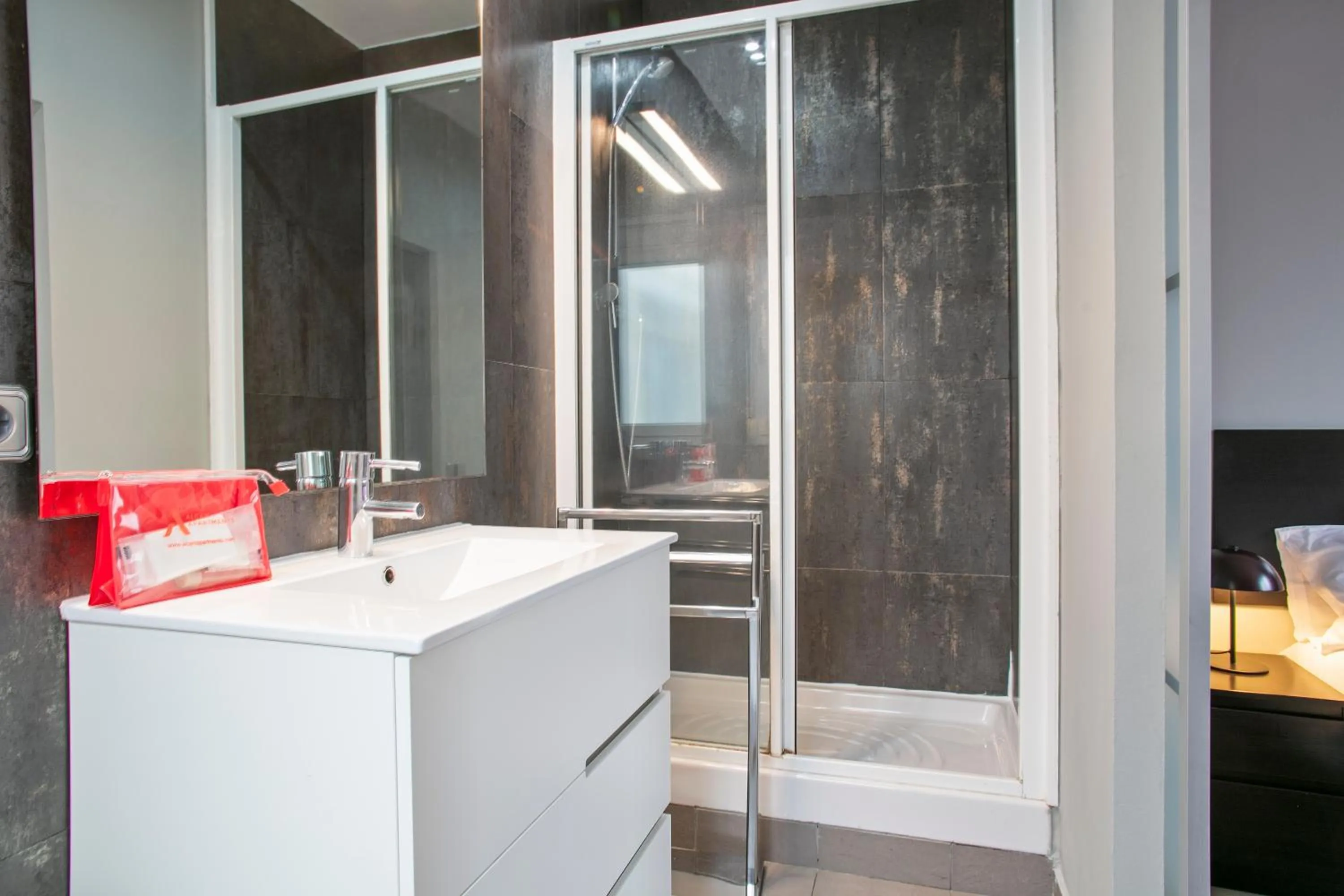 Bathroom in Numa I Caja Apartments