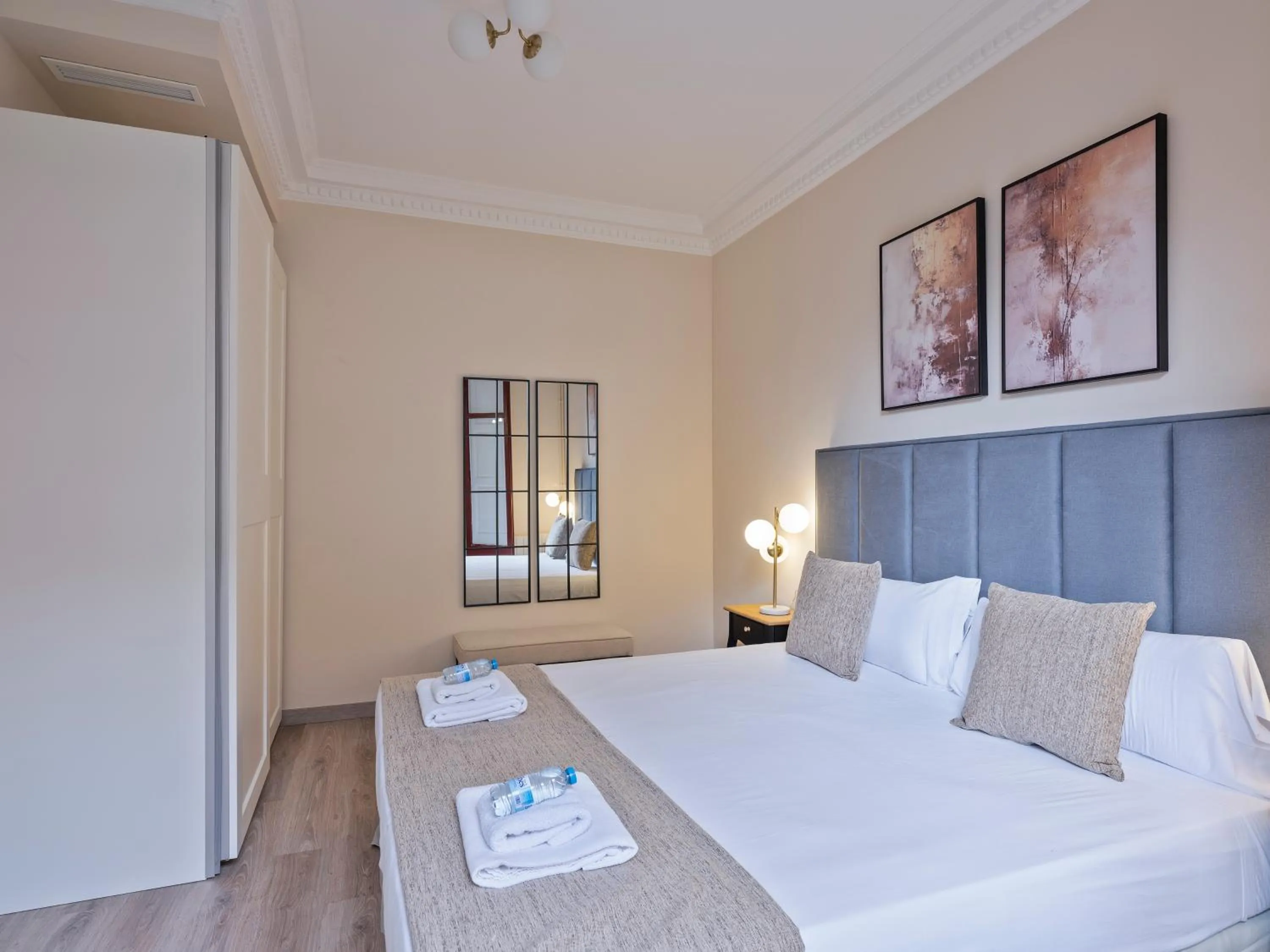 Bedroom, Bed in Numa I Caja Apartments