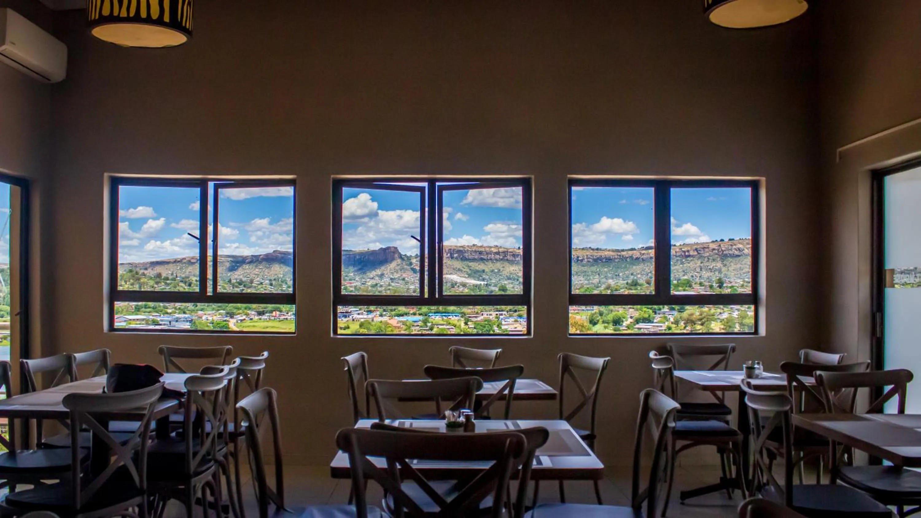 Scenery Maqalika Guesthouse