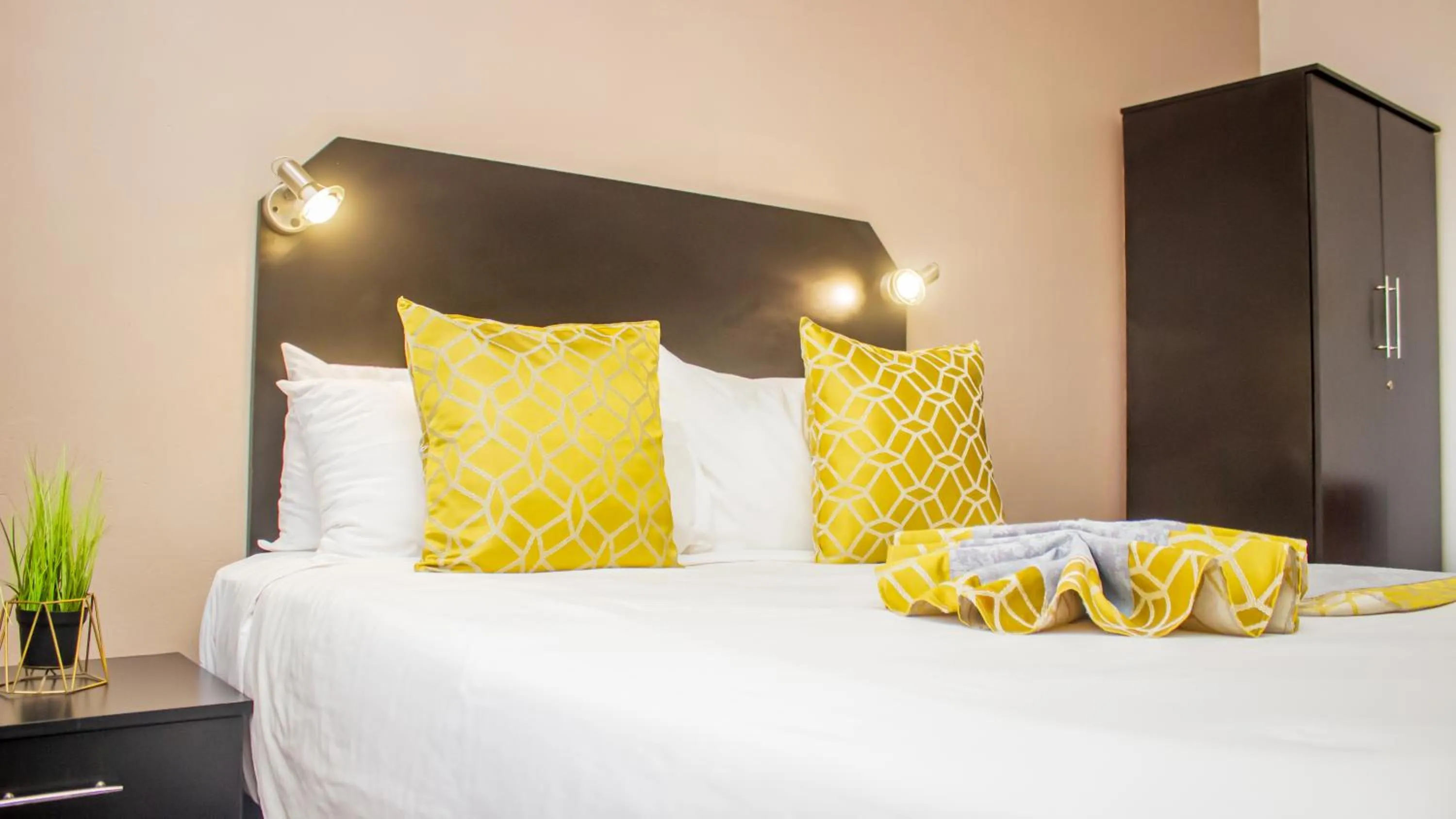 Bed in Scenery Maqalika Guesthouse