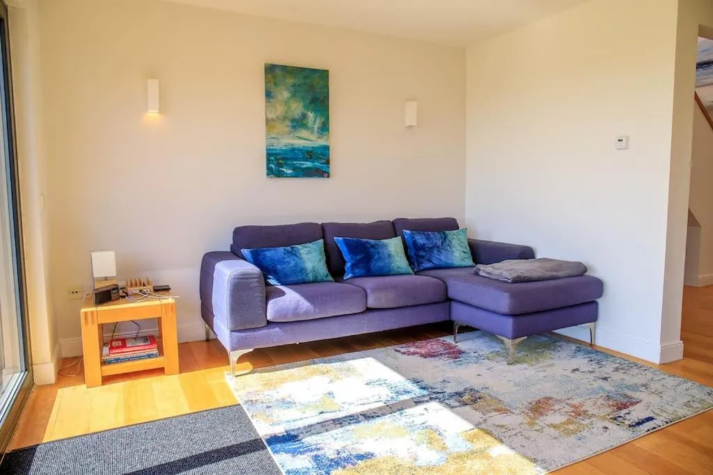 Seating area in Stac Polly Lodge