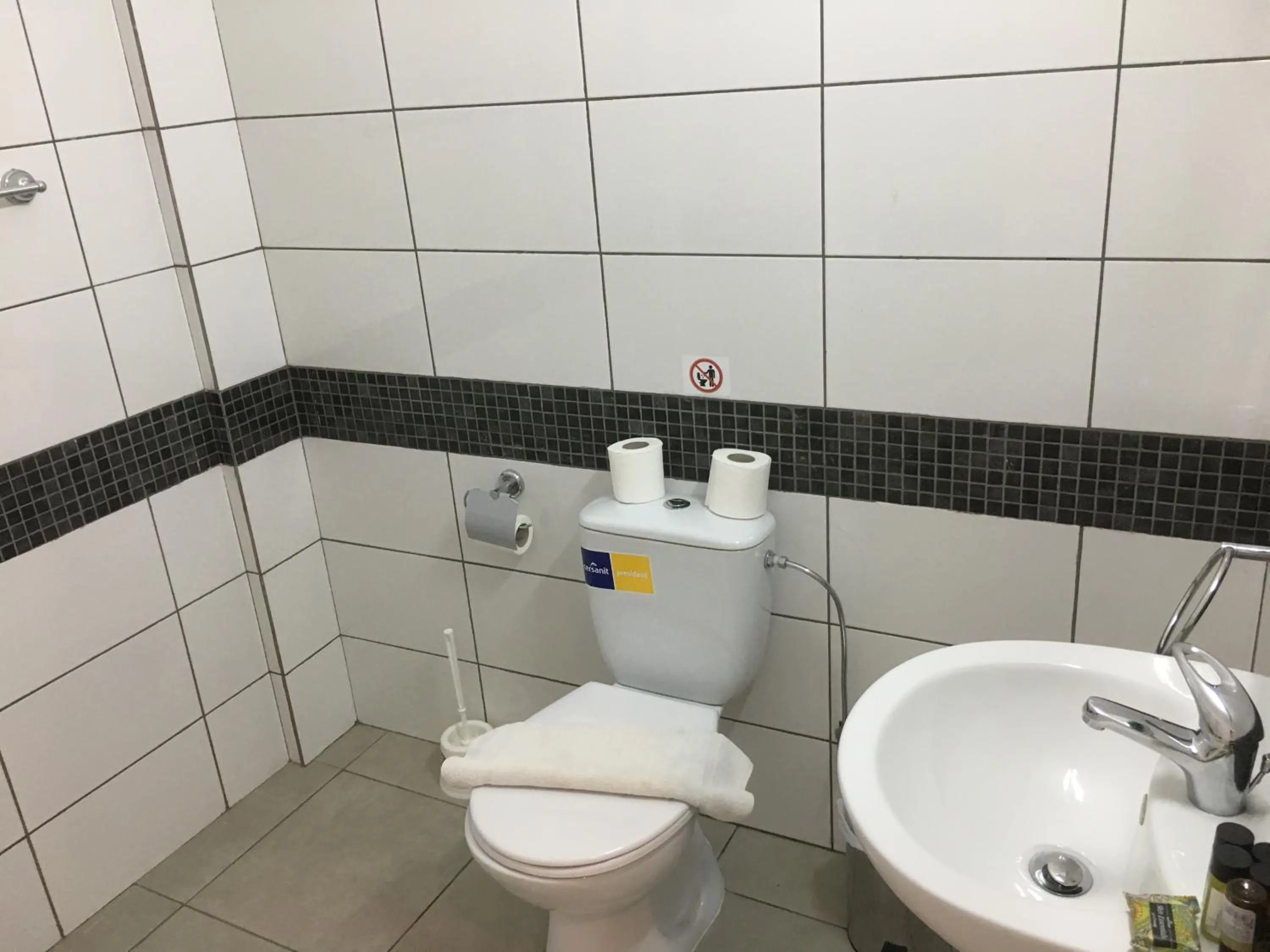 Bathroom in Flora Maria Hotel