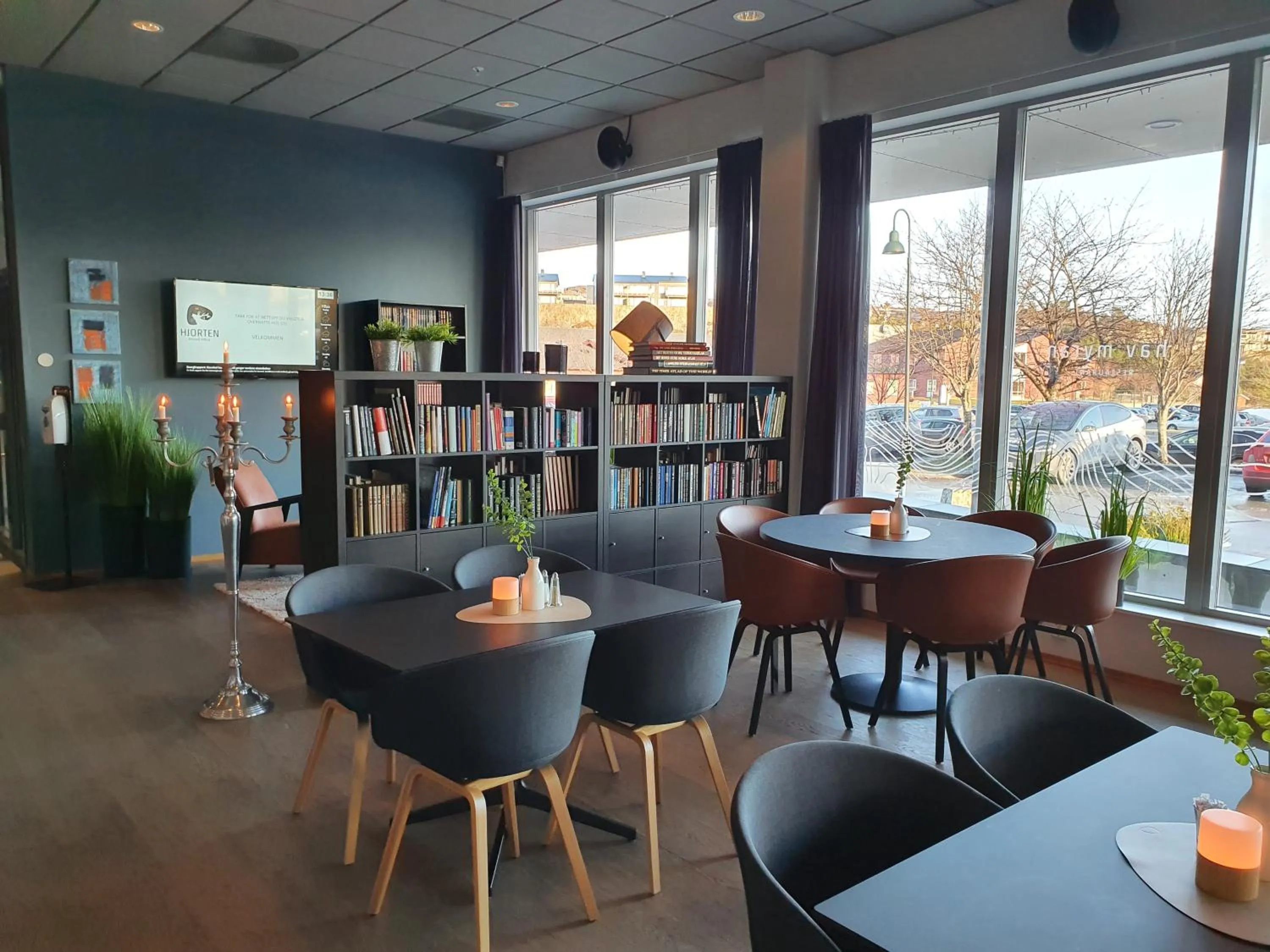 Lobby or reception in Hjorten Hotell Hitra