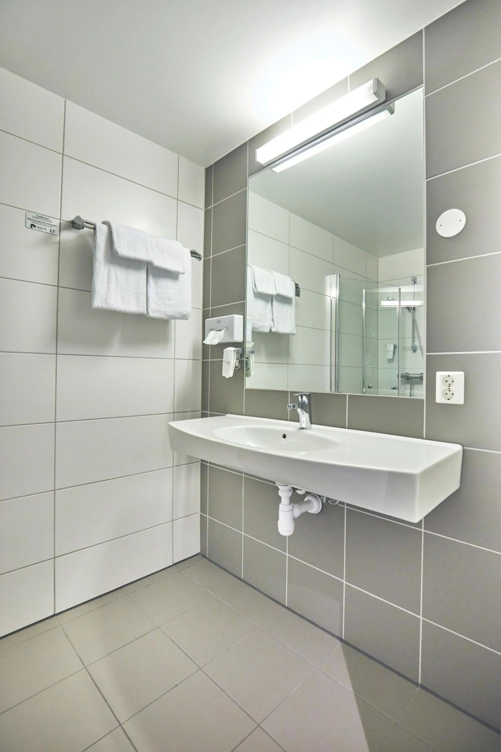 Bathroom in Hjorten Hotell Hitra