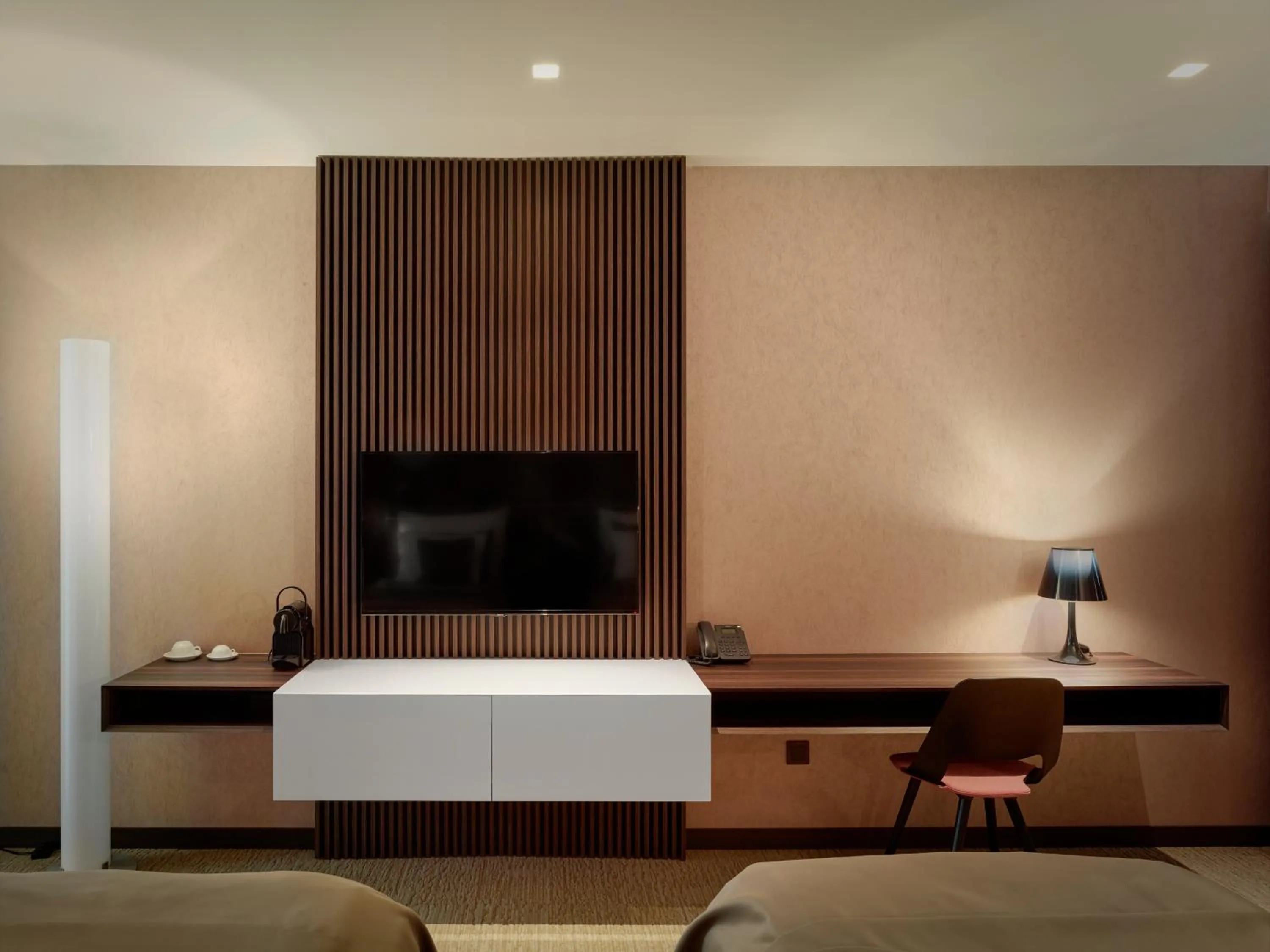 TV and multimedia in Theatre Hotel