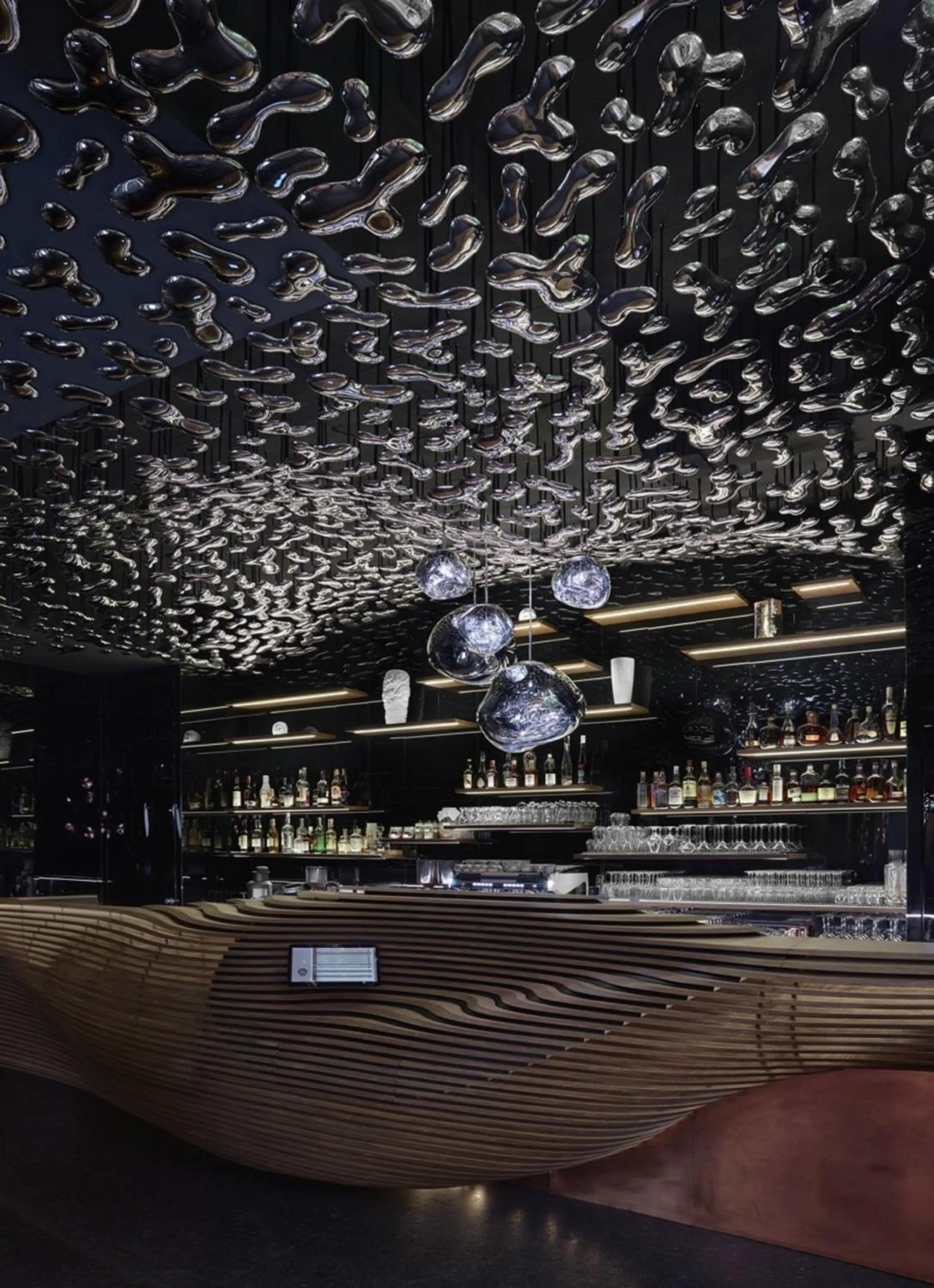 Restaurant/places to eat in Theatre Hotel