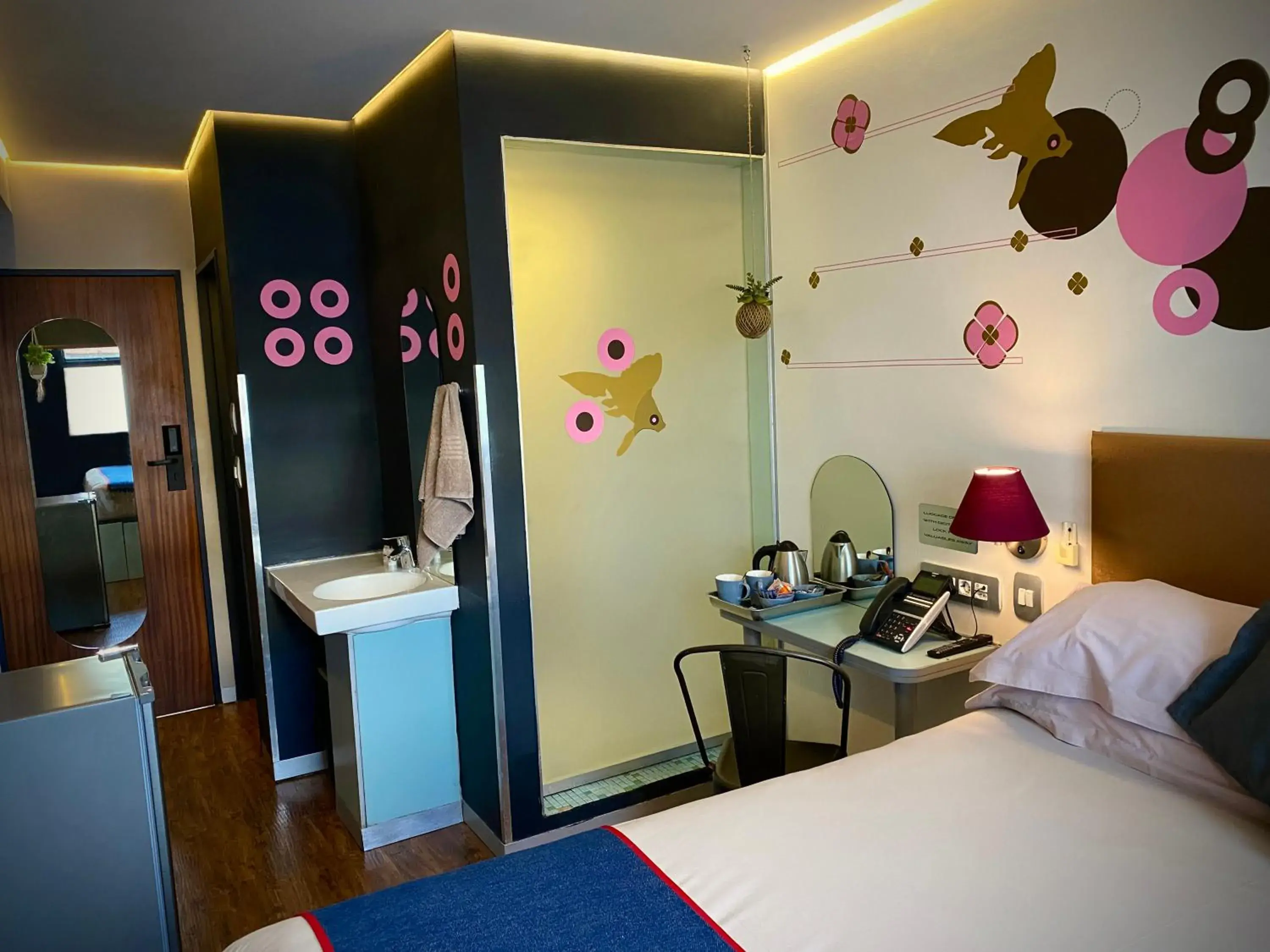 Bedroom, Bed in Bannister Hotel Bedroom, Bed in Bannister Hotel