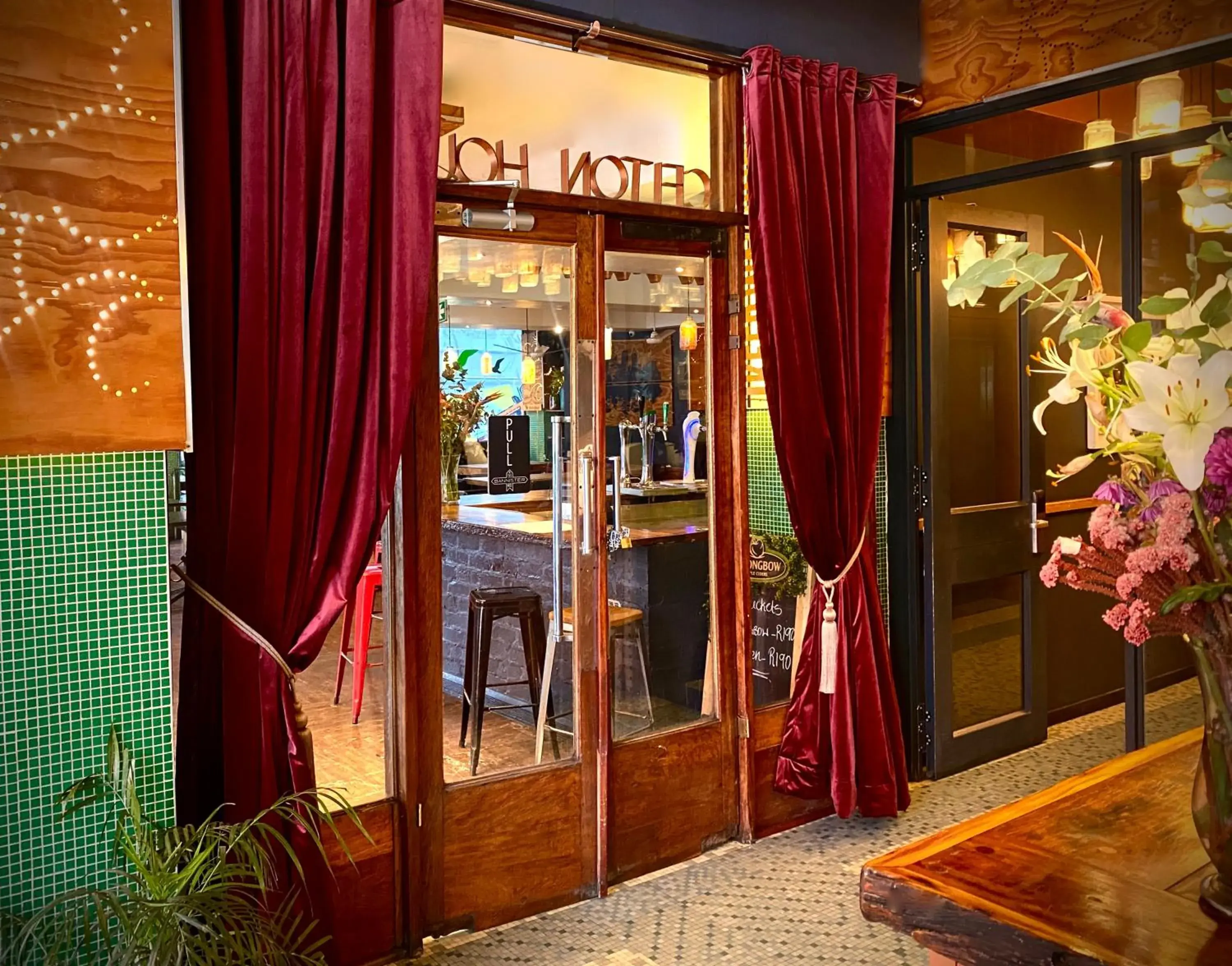 Property building in Bannister Hotel Property building in Bannister Hotel